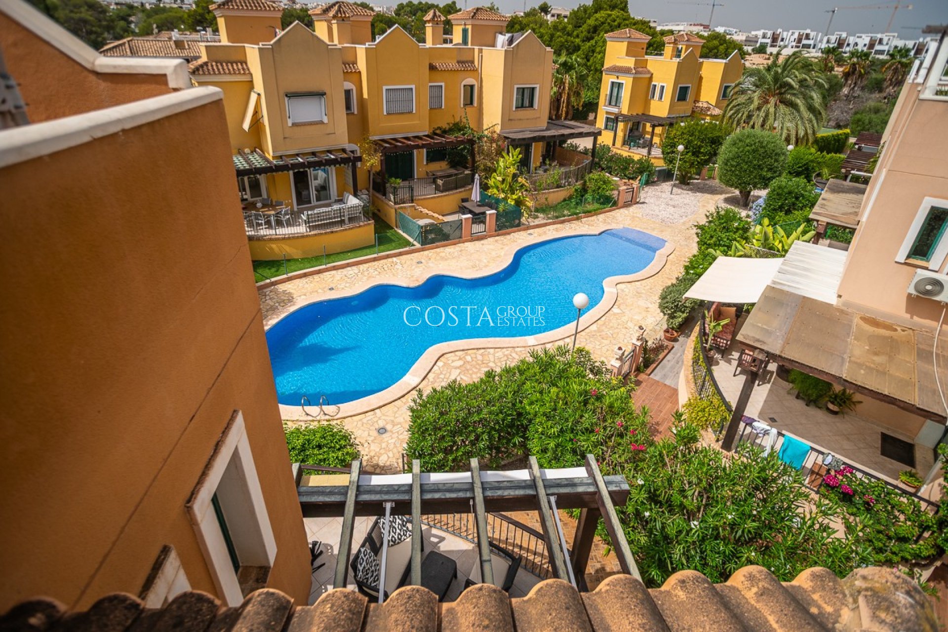 Revente - Villa -
Torrevieja - Torrevieja Centro