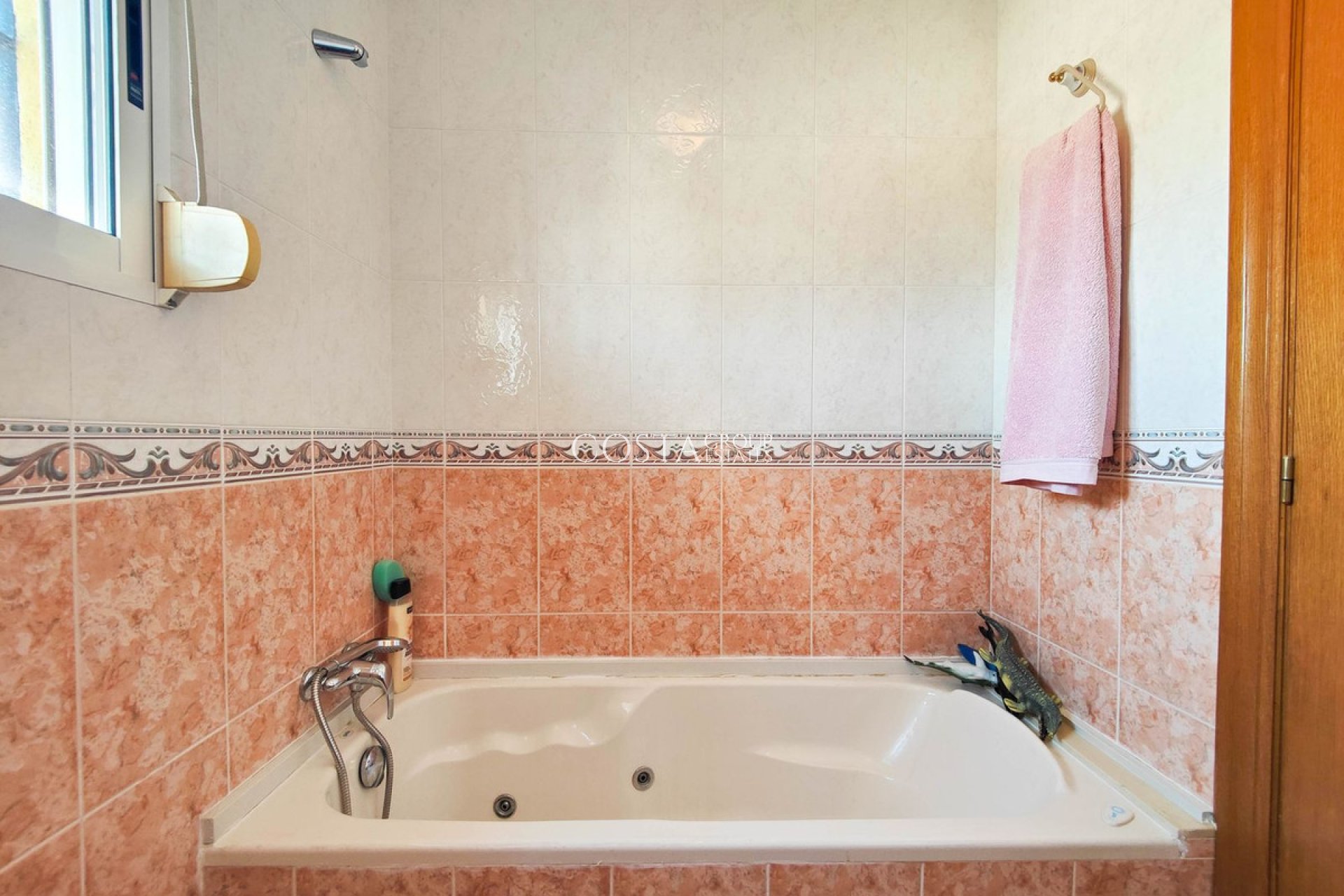 Revente - Villa -
Torrevieja - Torrevieja Centro
