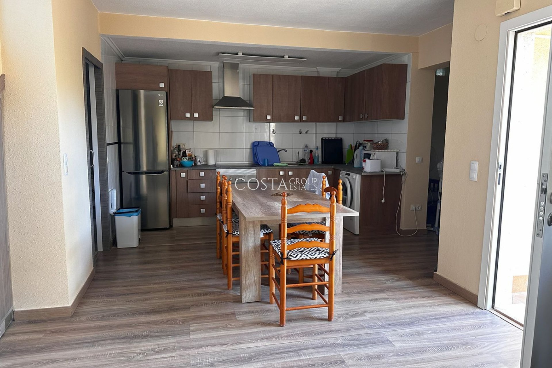 Revente - Villa -
Torrevieja - Torrevieja Centro