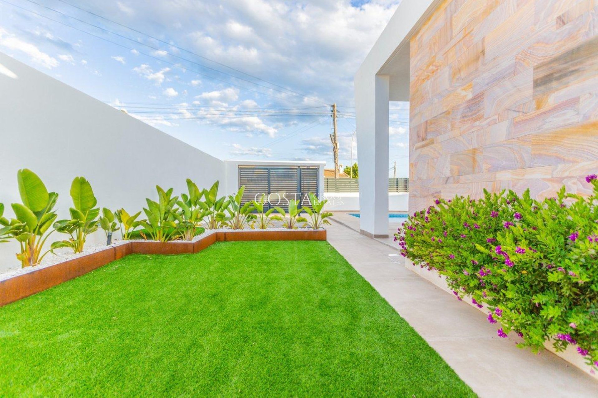 Revente - Villa -
Torrevieja - Torrevieja Centro
