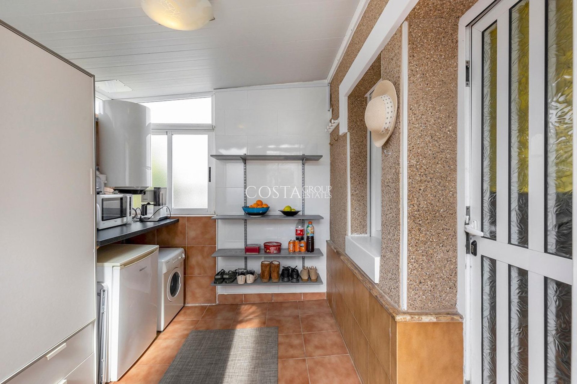 Revente - Villa -
Torrevieja - Torrevieja Centro