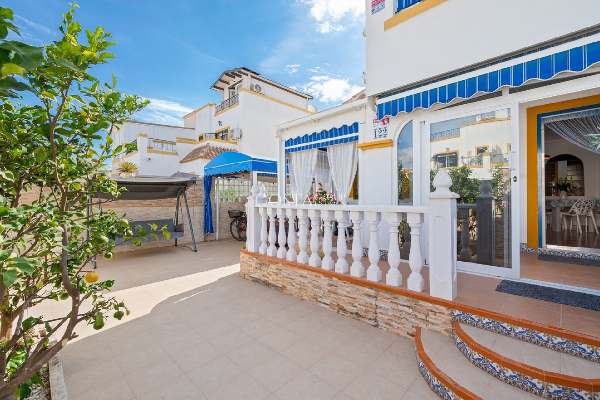 Revente - Villa -
Torrevieja - Torrevieja Centro