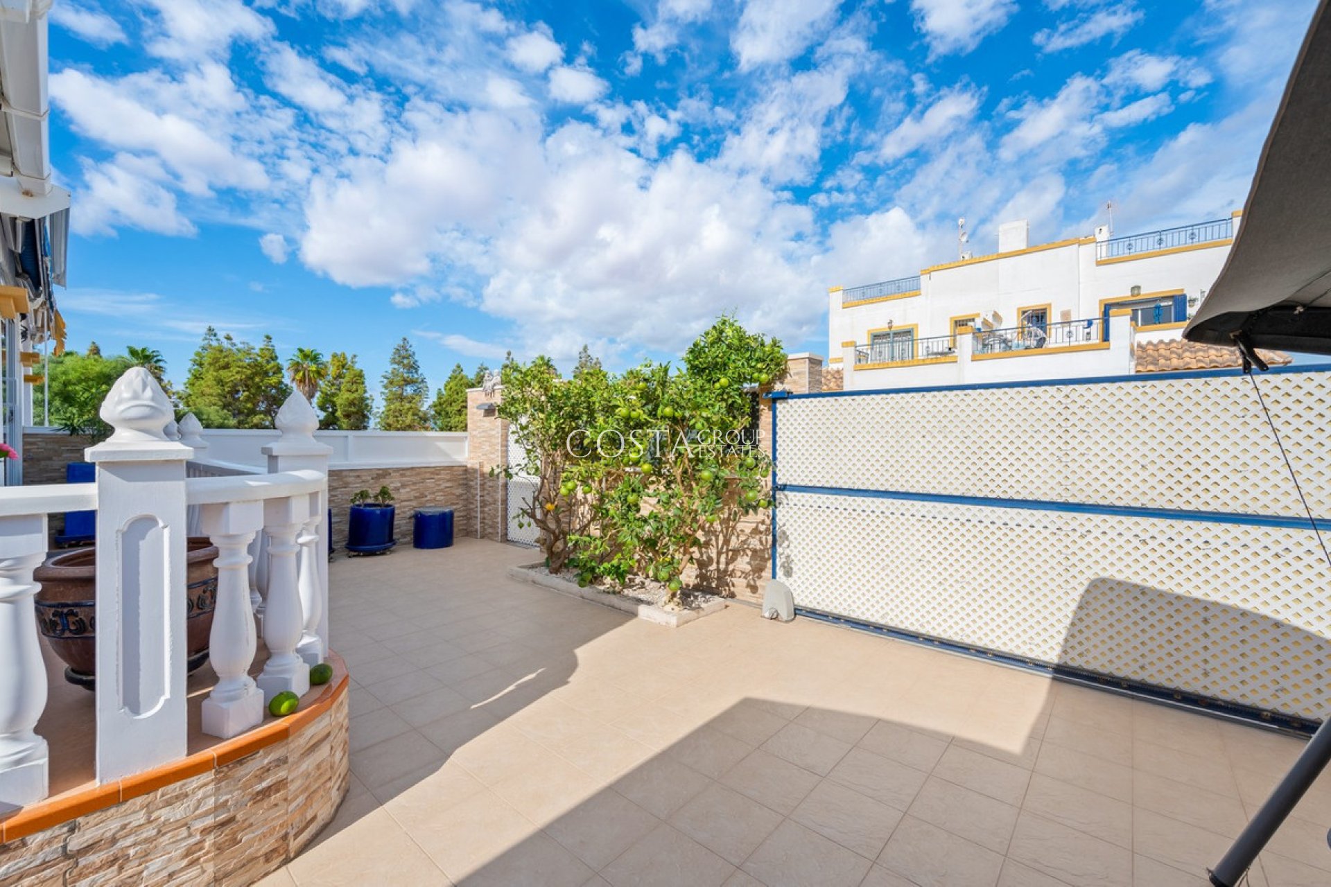 Revente - Villa -
Torrevieja - Torrevieja Centro