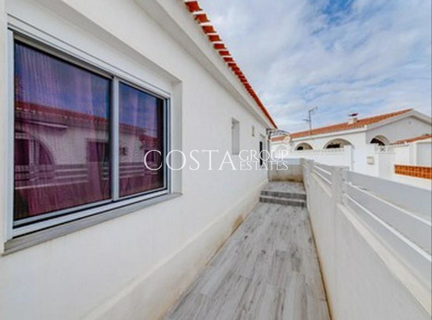 Revente - Villa -
Torrevieja - Torrevieja Centro