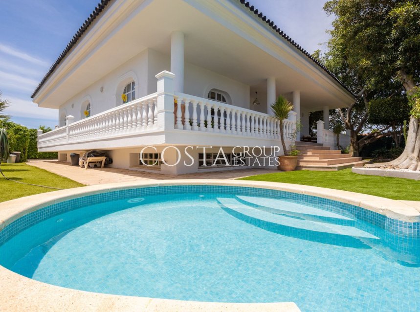 Revente - Villa -
Torrevieja - Torrevieja Centro