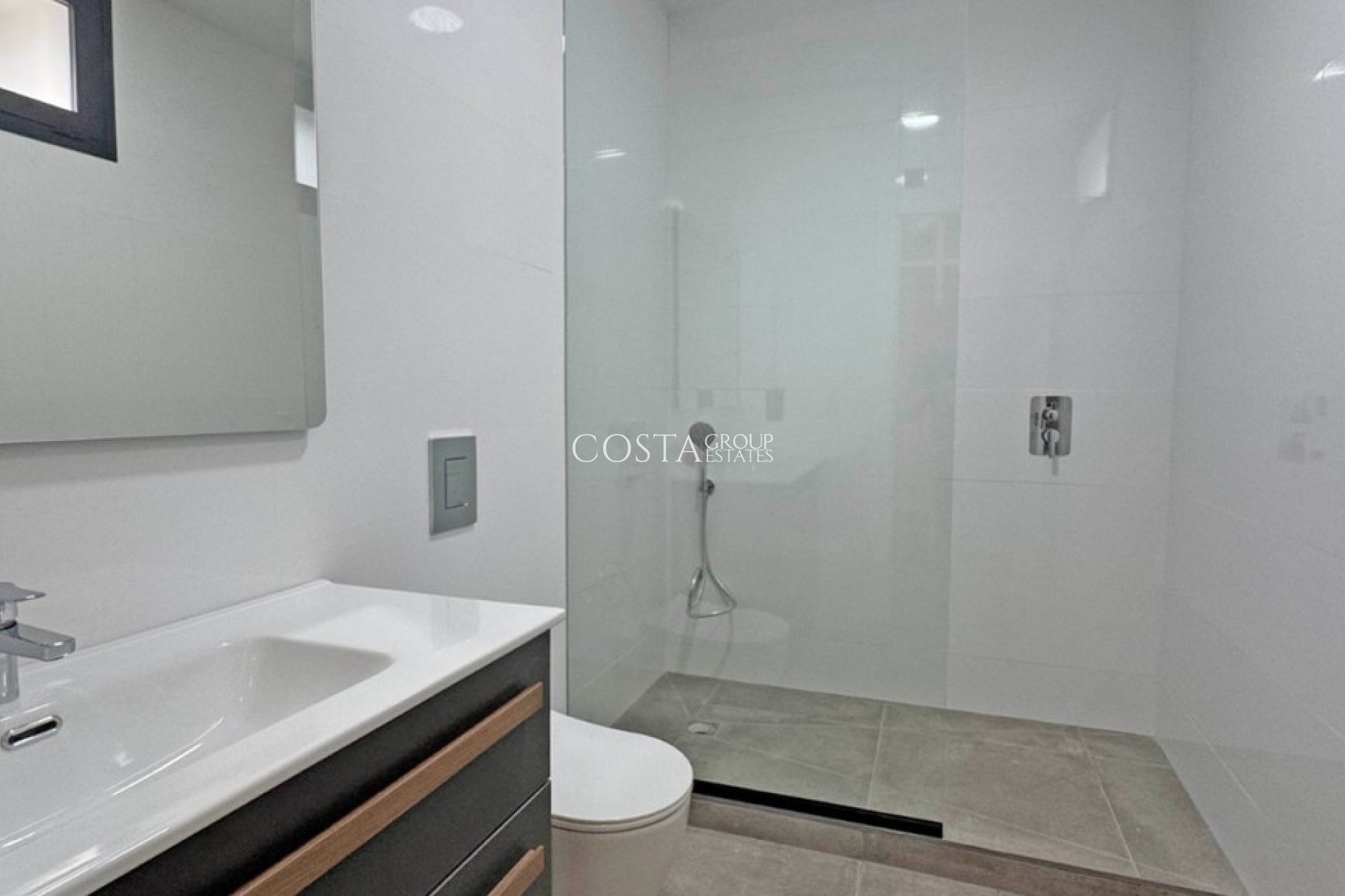 Revente - Villa -
Torrevieja