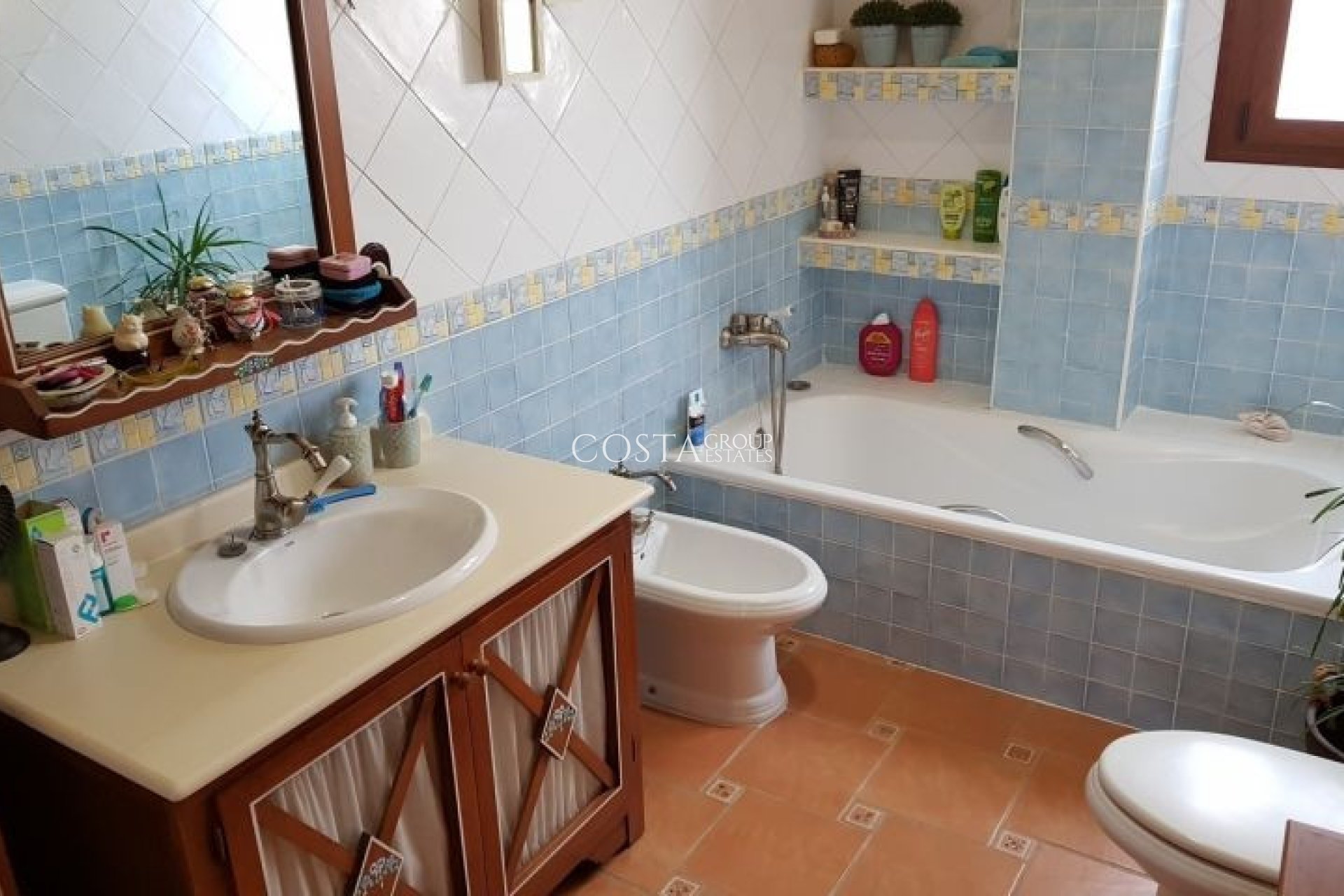 Revente - Villa -
Torrevieja