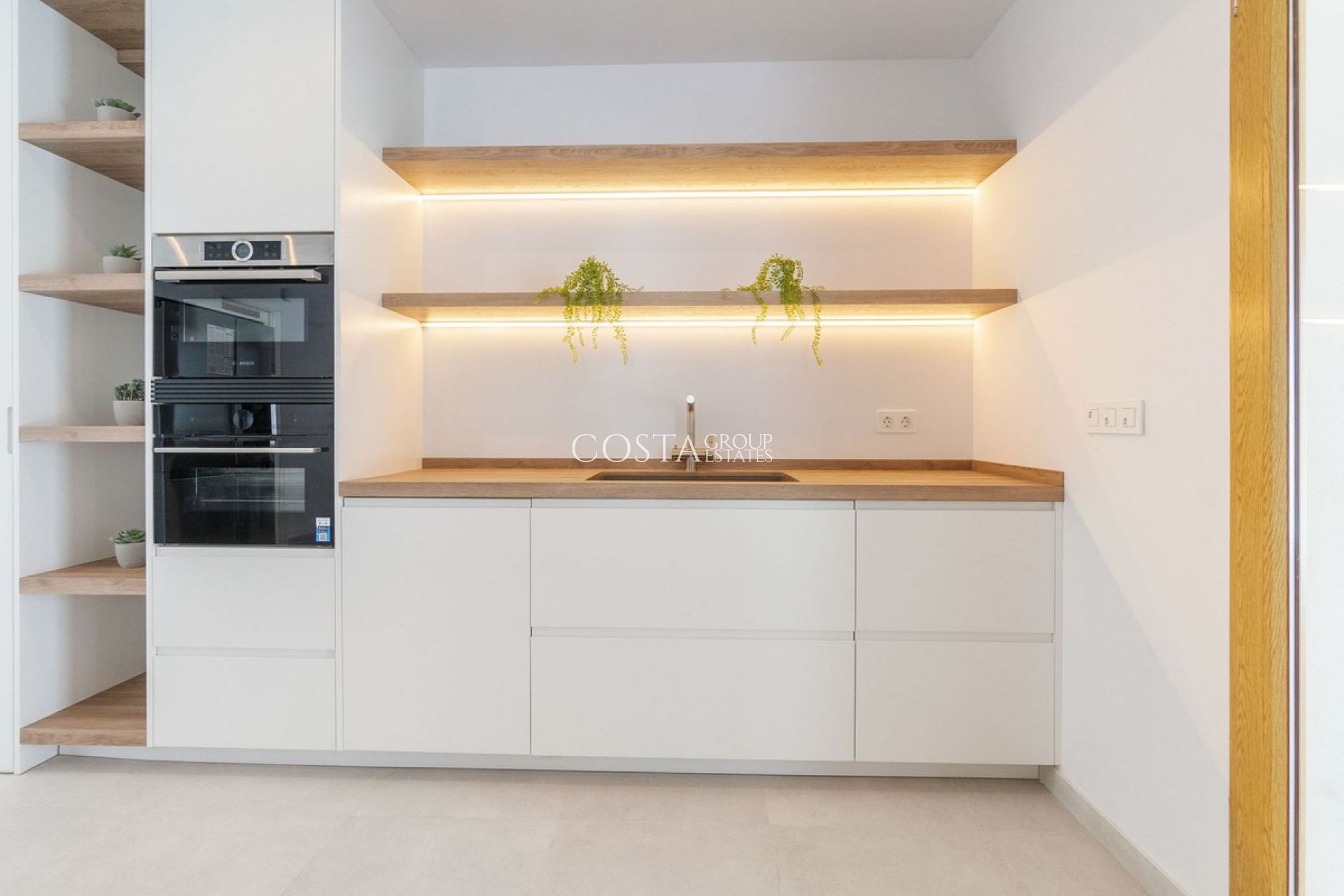 Revente - Villa -
Torrevieja