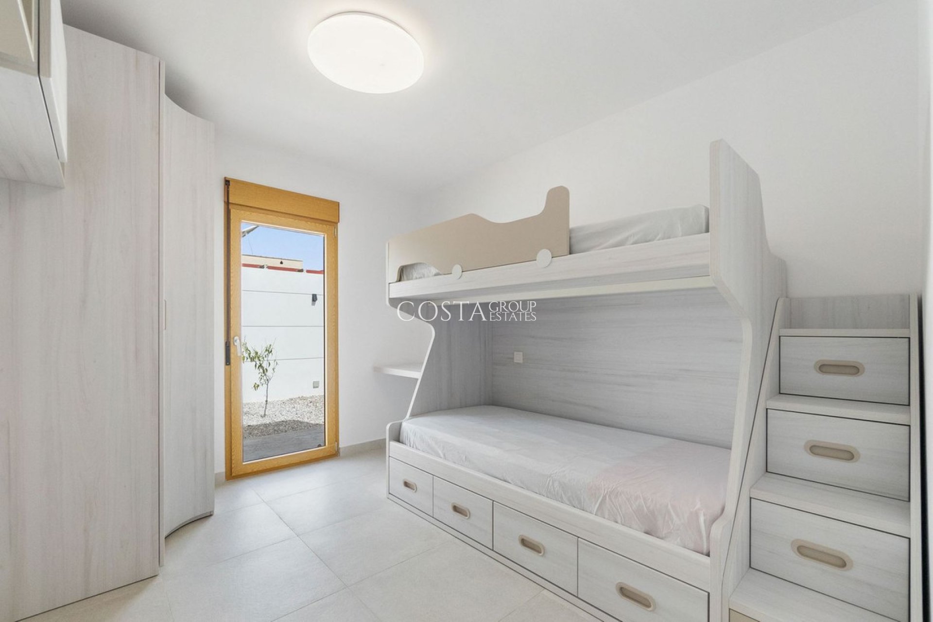 Revente - Villa -
Torrevieja