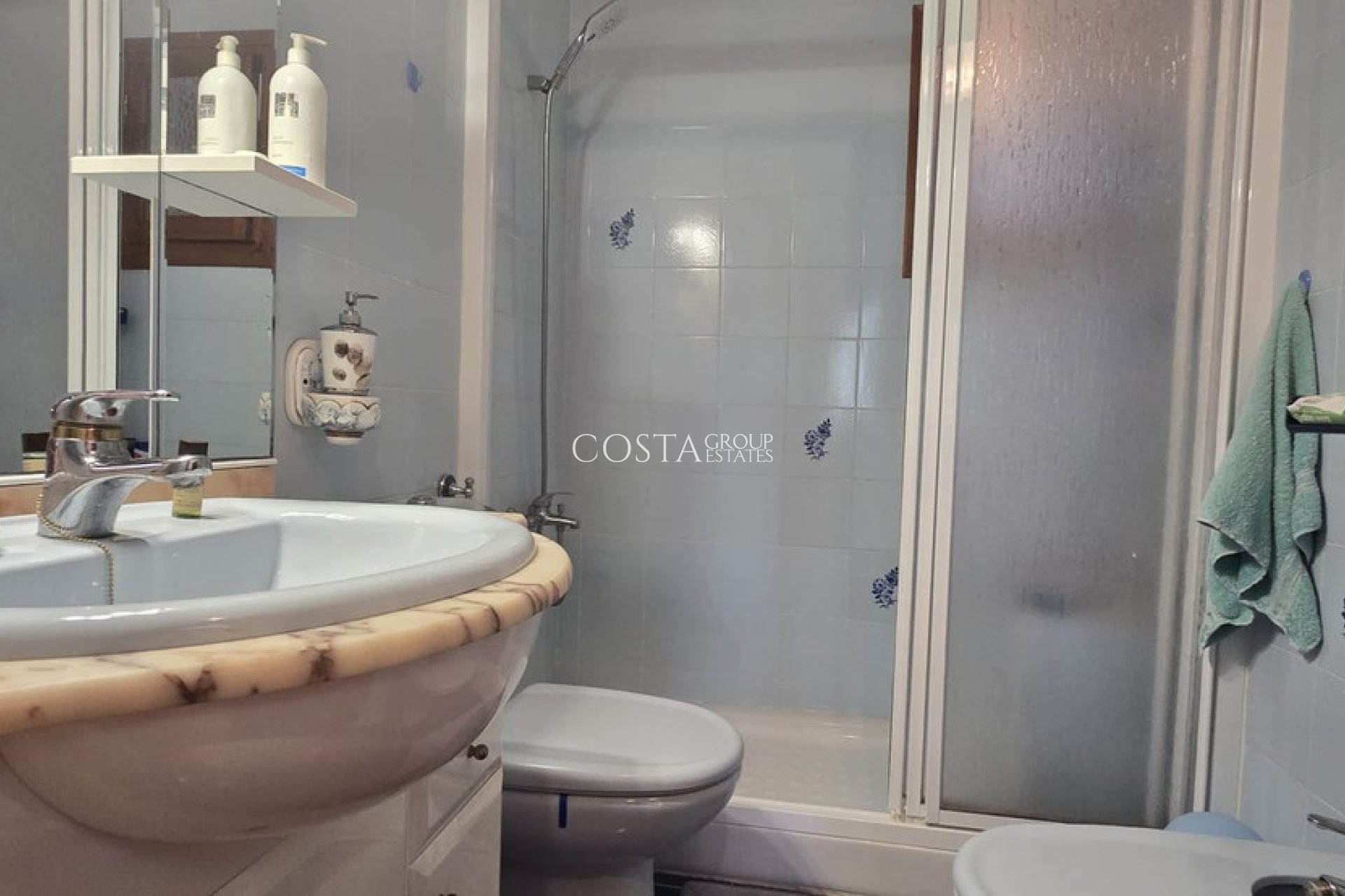 Revente - Villa -
Torrevieja