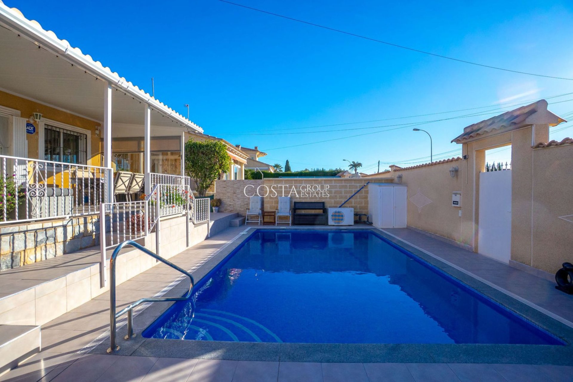 Revente - Villa -
Torrevieja