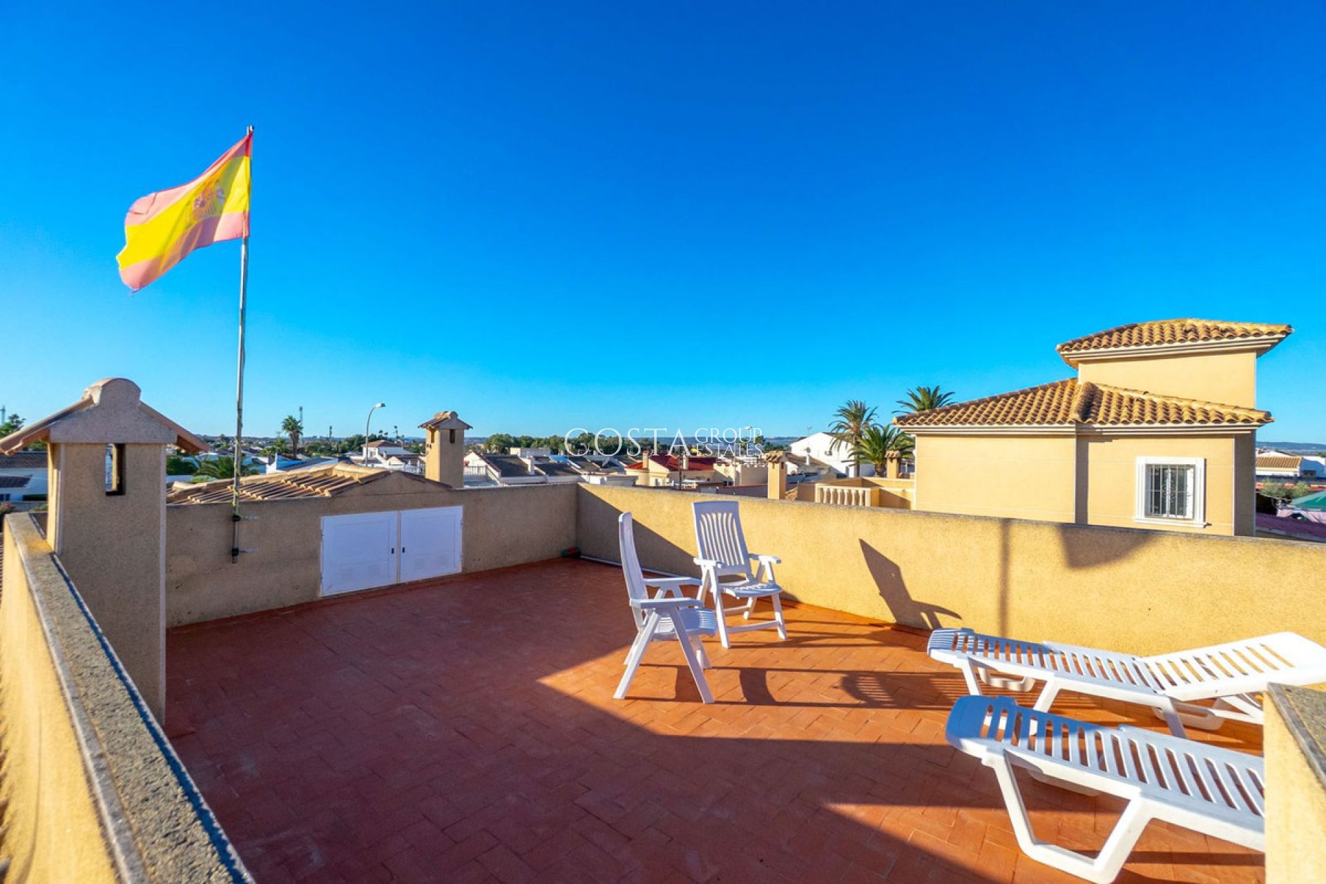 Revente - Villa -
Torrevieja