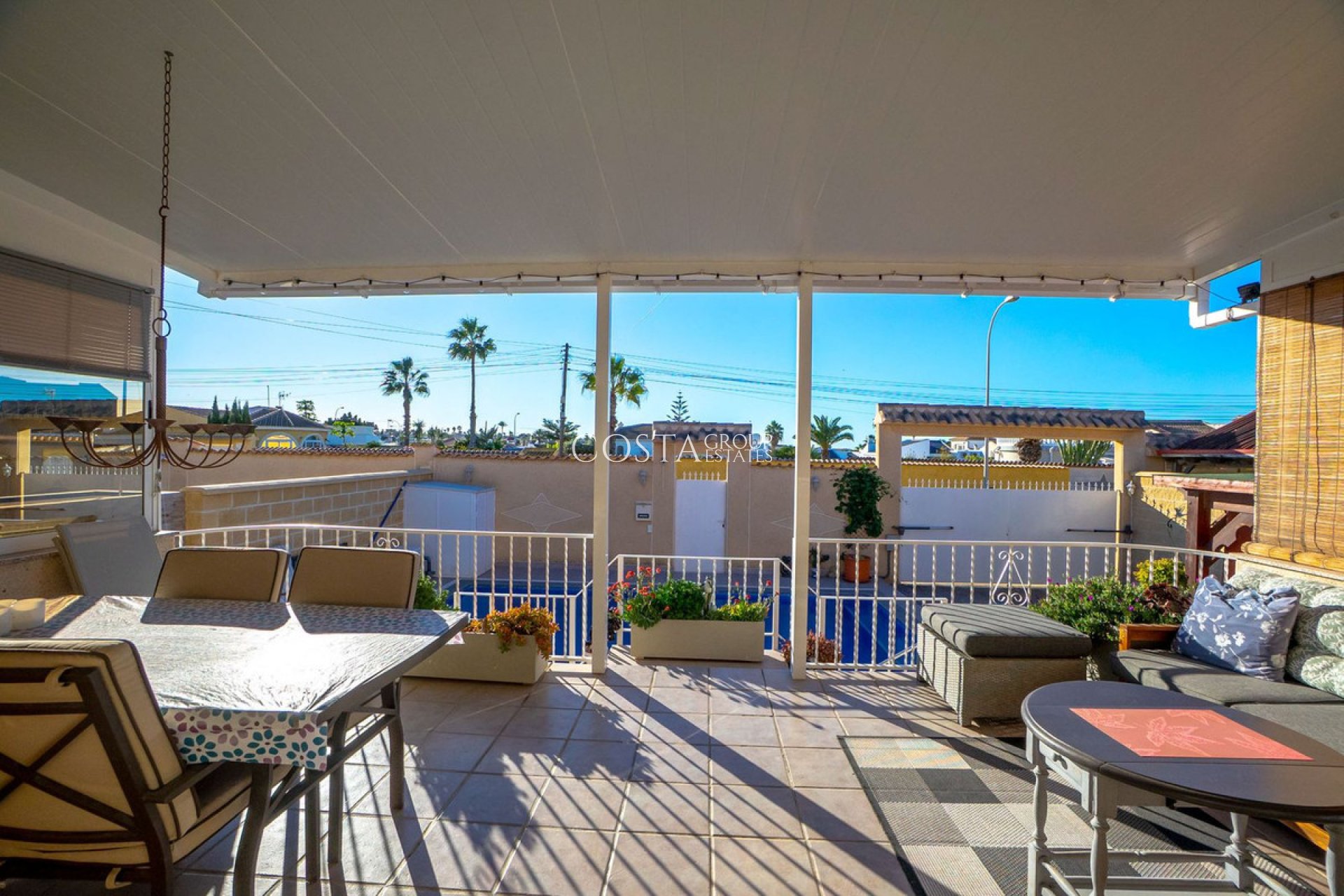 Revente - Villa -
Torrevieja