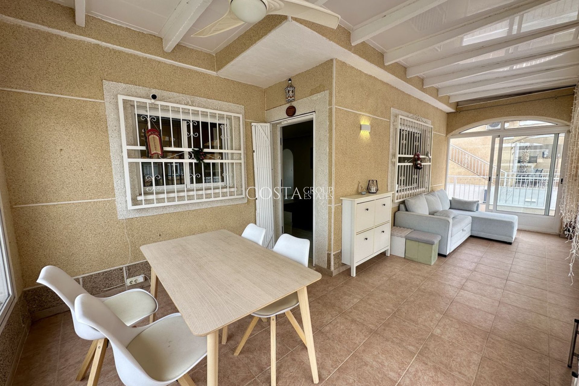 Revente - Villa -
Torrevieja