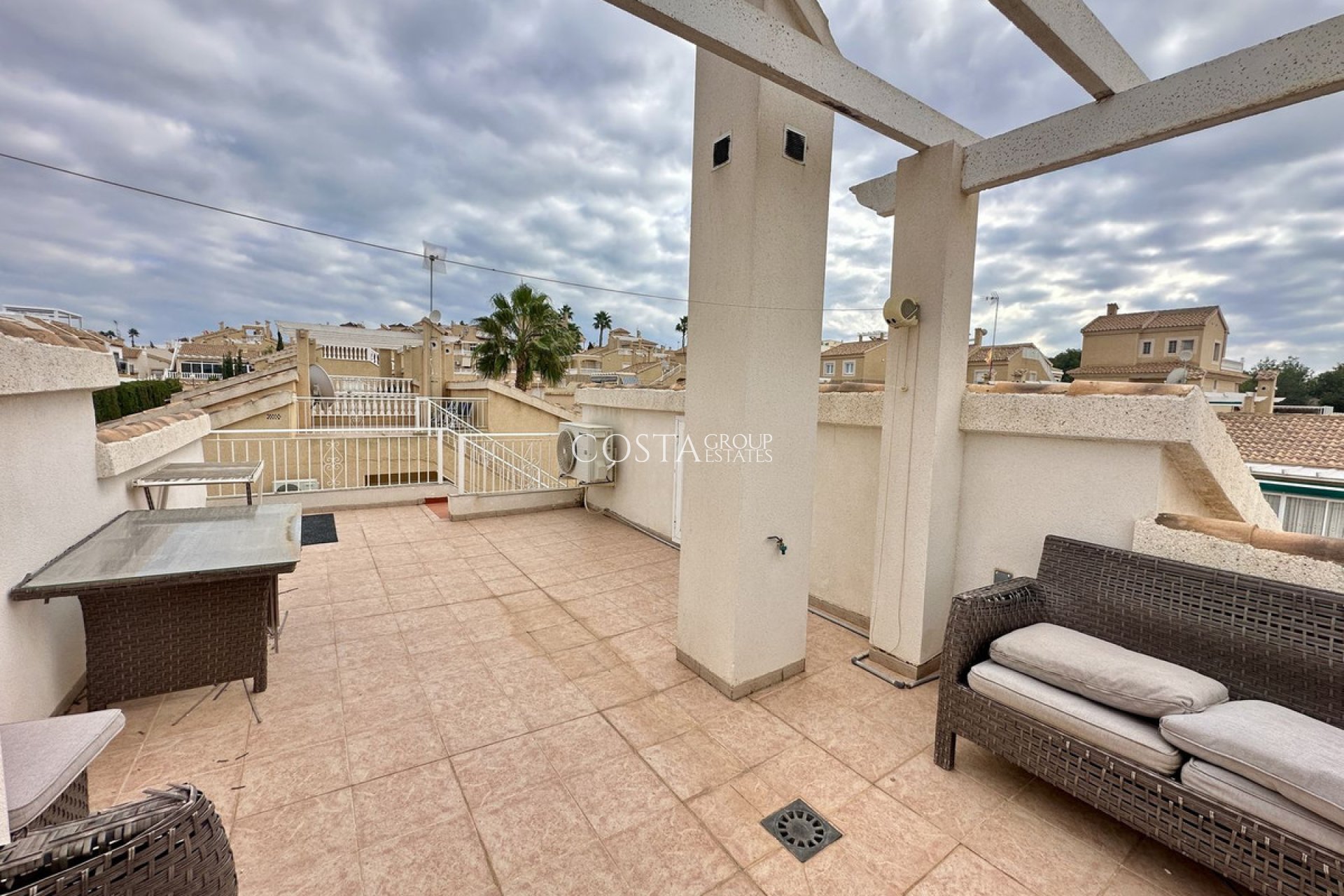 Revente - Villa -
Torrevieja