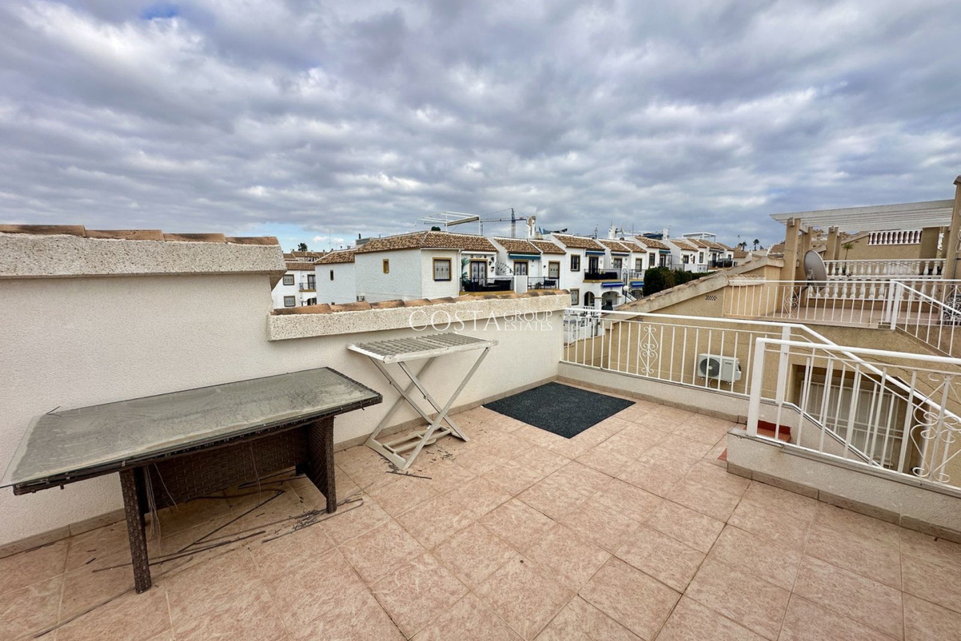 Revente - Villa -
Torrevieja