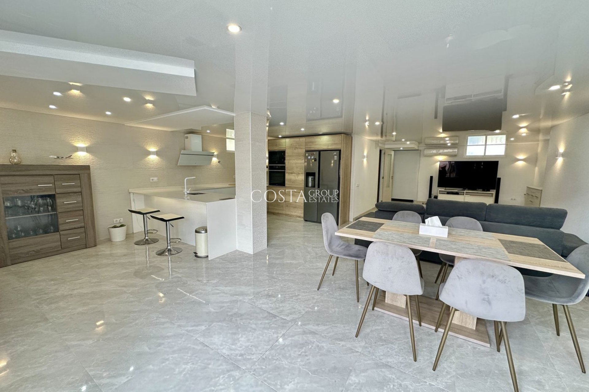 Revente - Villa -
Torrevieja