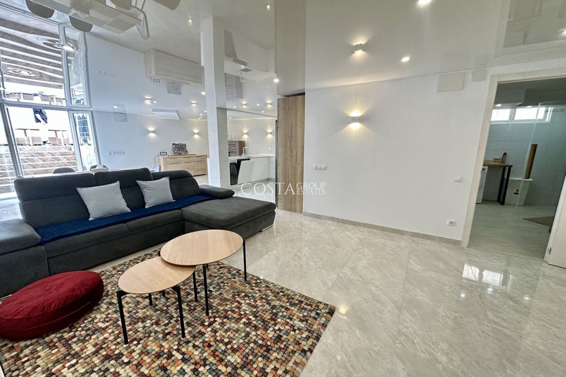 Revente - Villa -
Torrevieja