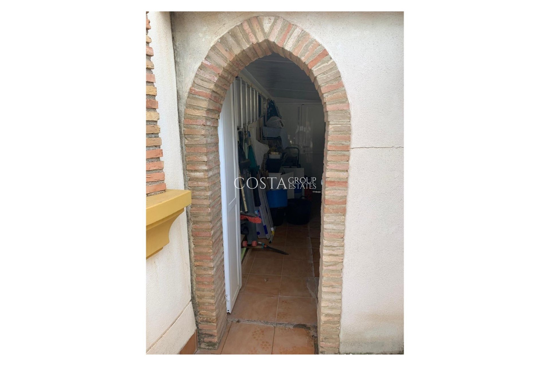 Revente - Villa -
Urbanización El Raso