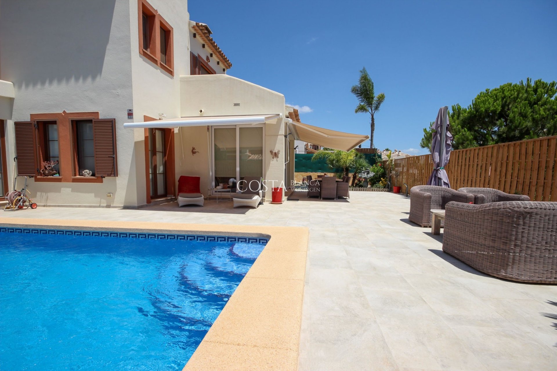 Revente - Villa -
Villajoyosa
