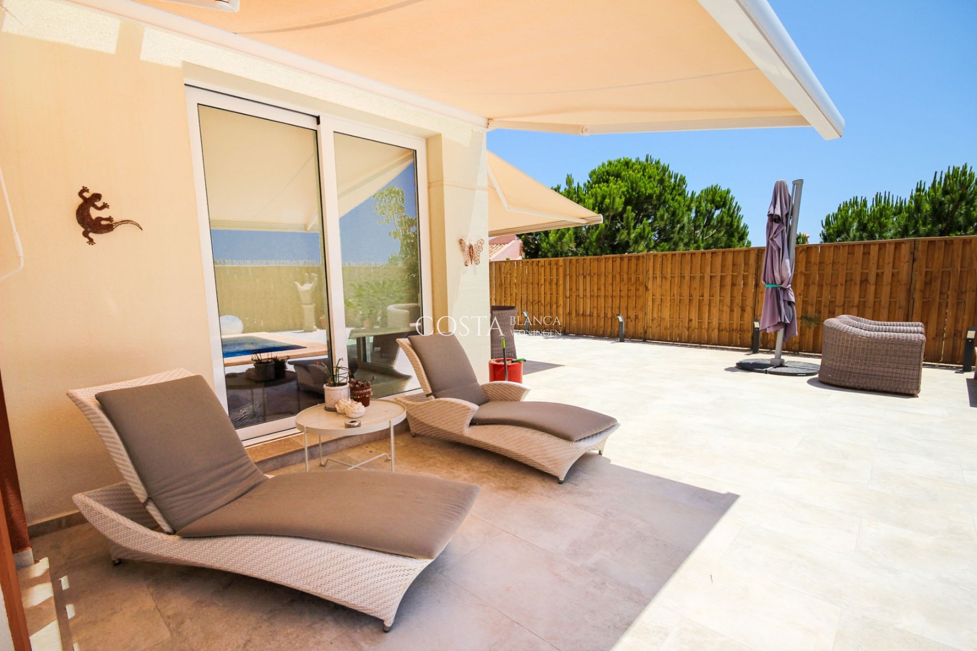 Revente - Villa -
Villajoyosa