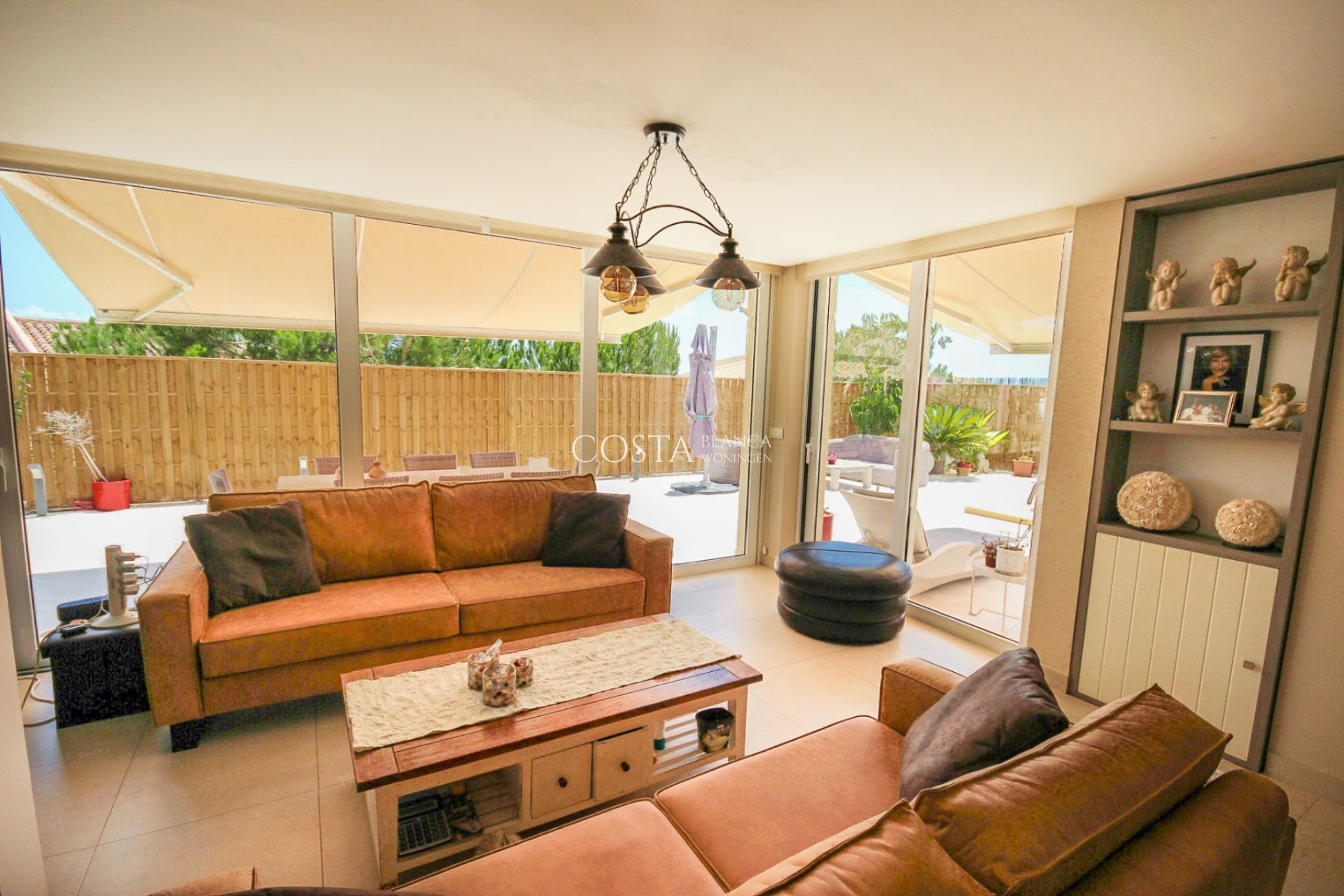 Revente - Villa -
Villajoyosa