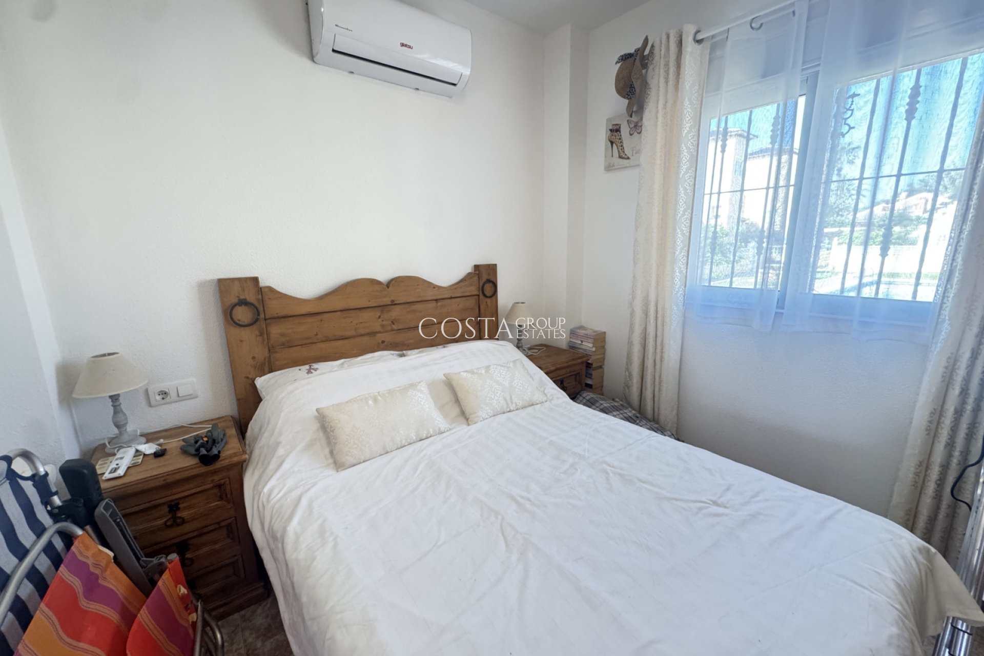 Revente - Villa -
Villamartín - Lomas del Golf