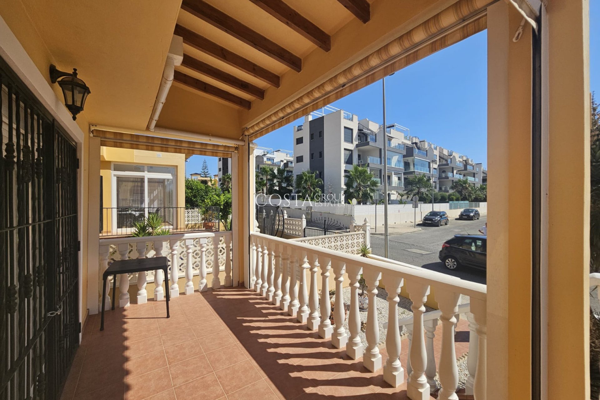 Revente - Villa -
Villamartín - Lomas del Golf