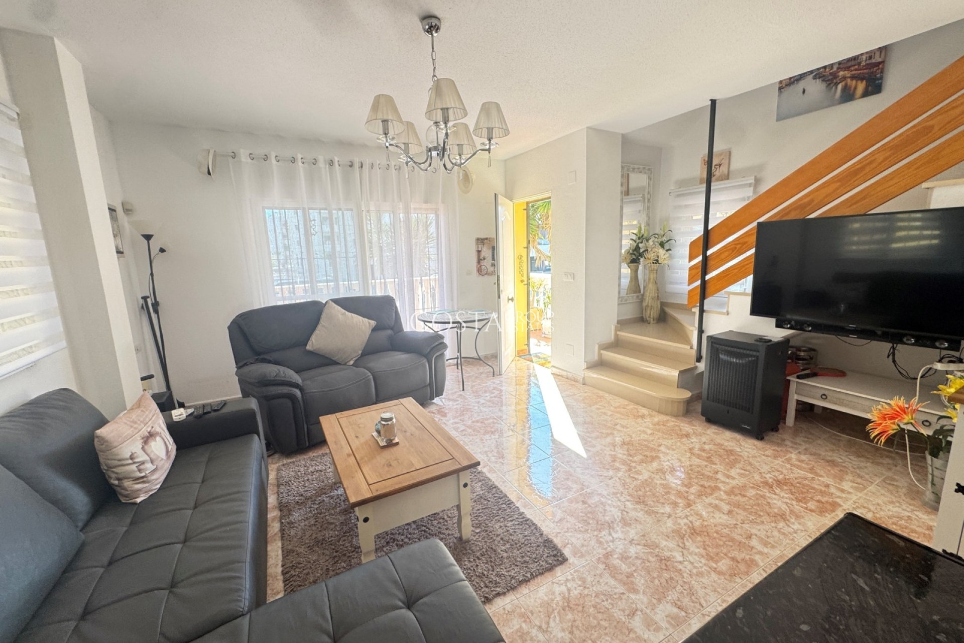 Revente - Villa -
Villamartín - Lomas del Golf
