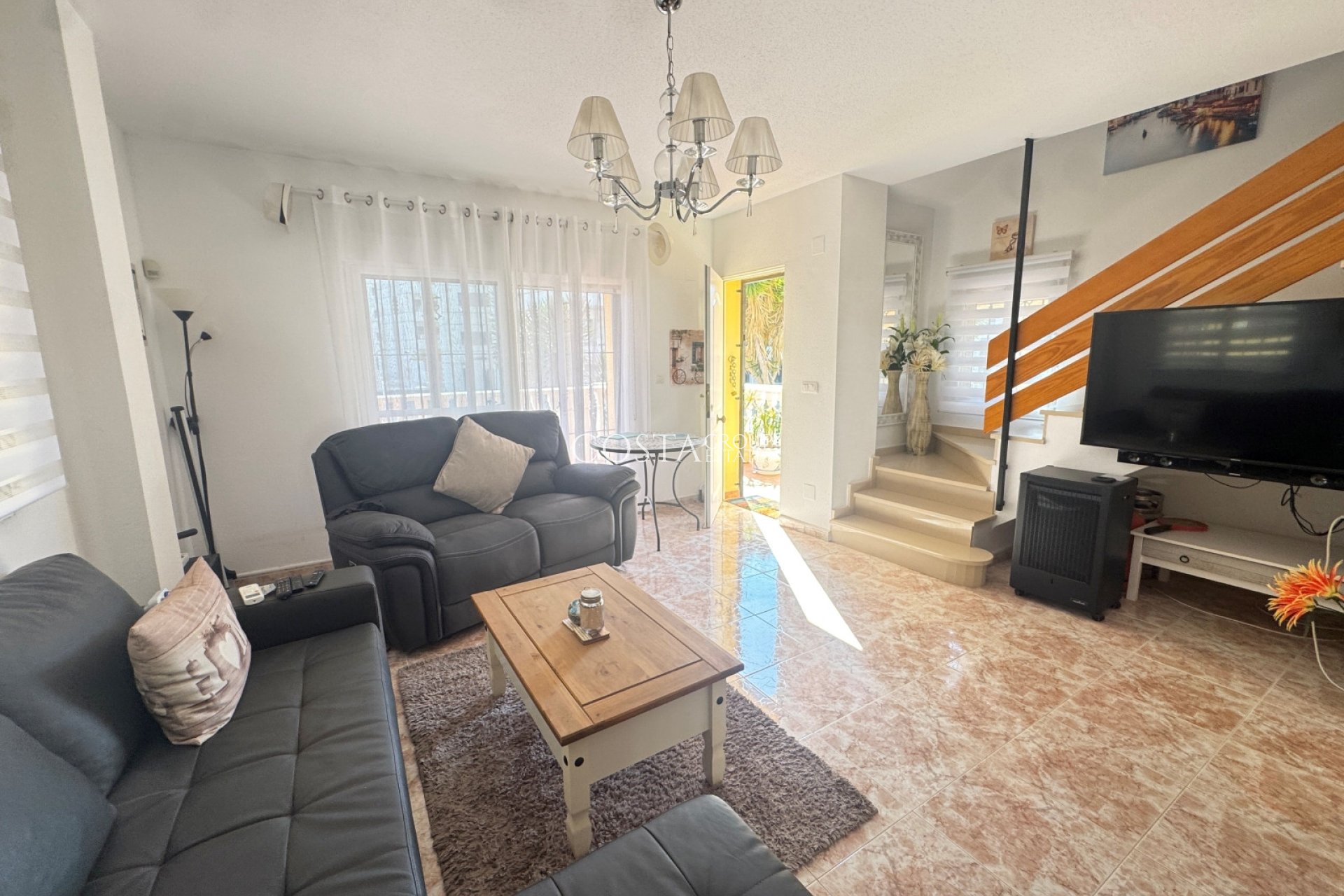 Revente - Villa -
Villamartín - Lomas del Golf