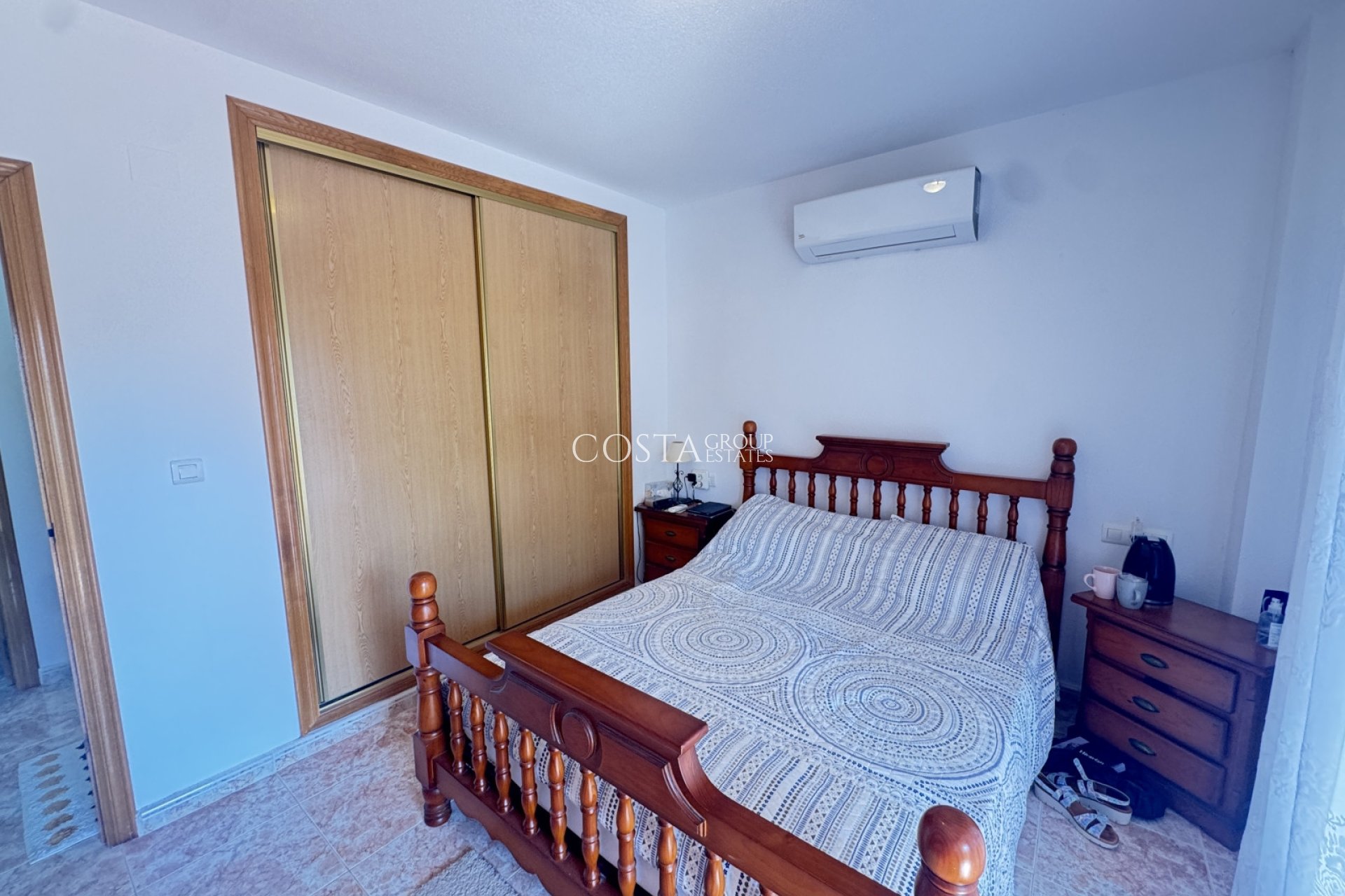 Revente - Villa -
Villamartín - Lomas del Golf