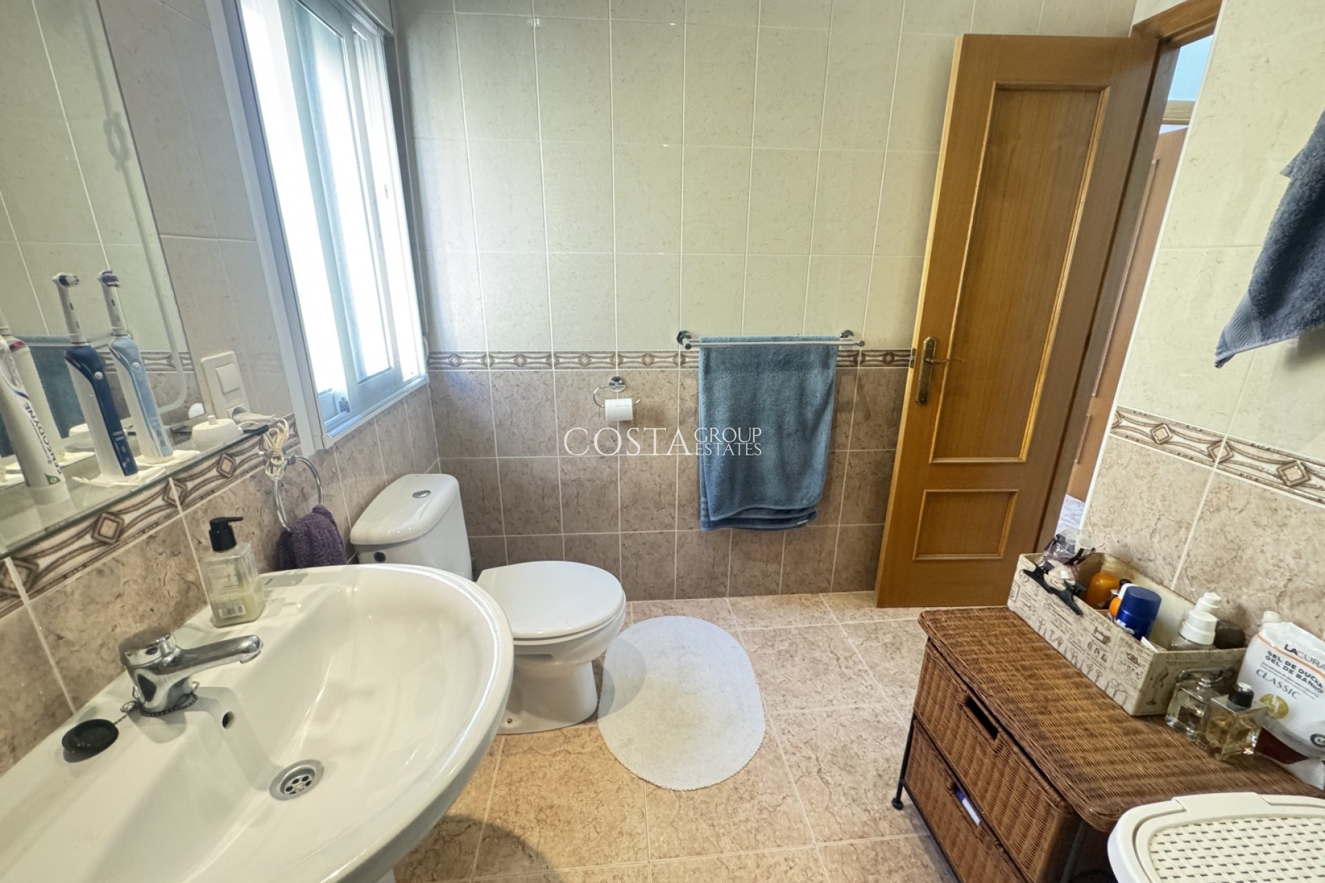 Revente - Villa -
Villamartín - Lomas del Golf