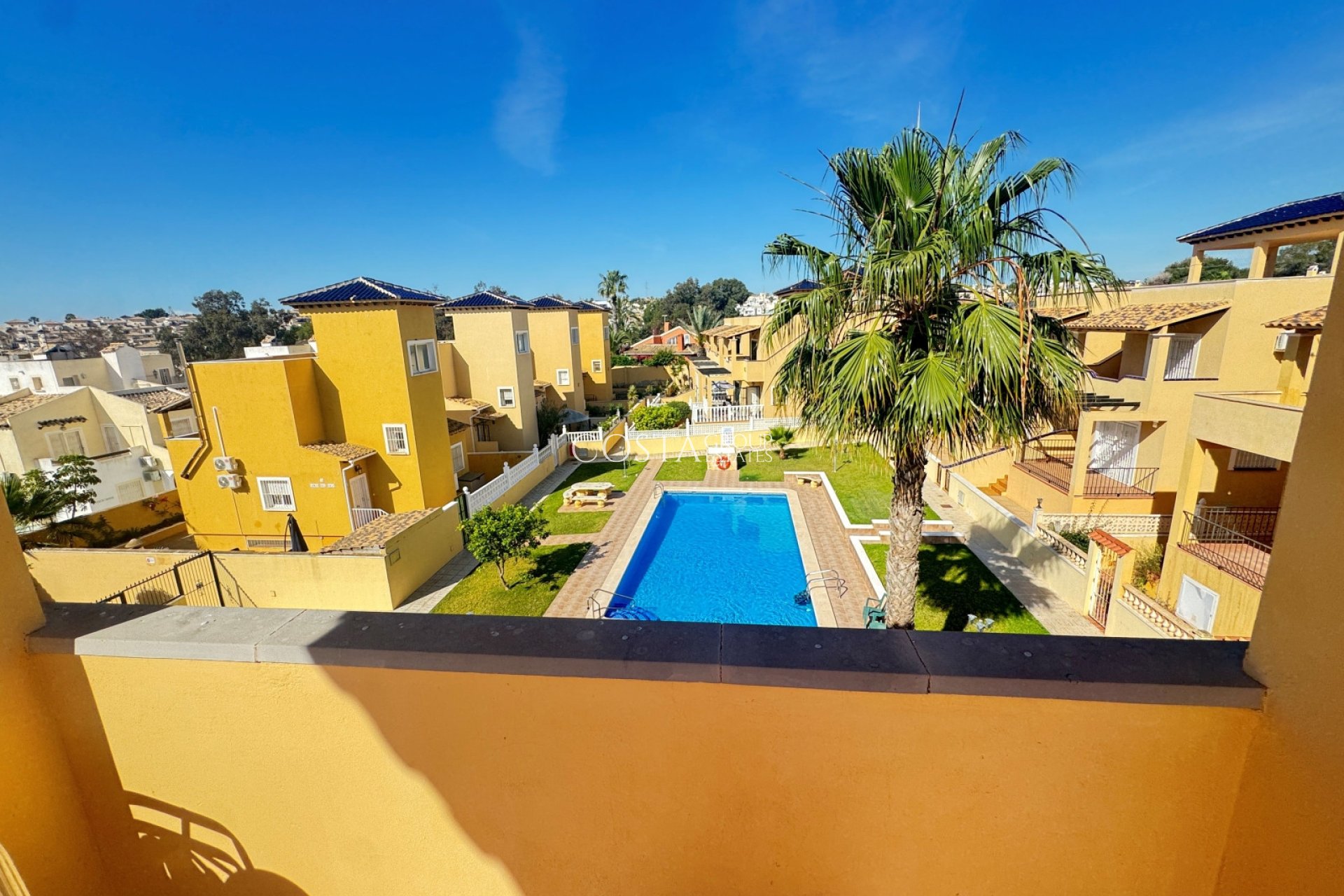 Revente - Villa -
Villamartín - Lomas del Golf