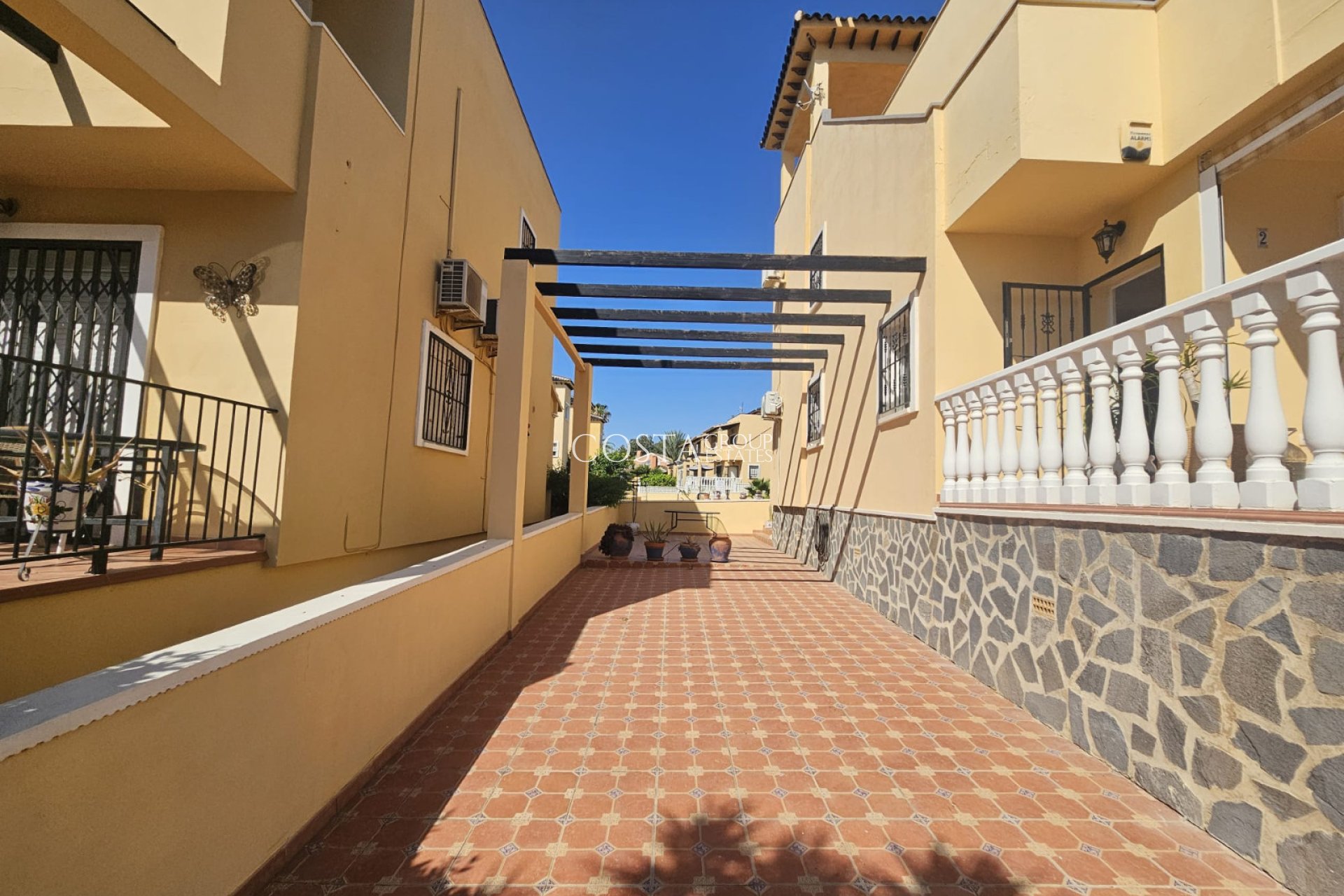 Revente - Villa -
Villamartín - Lomas del Golf