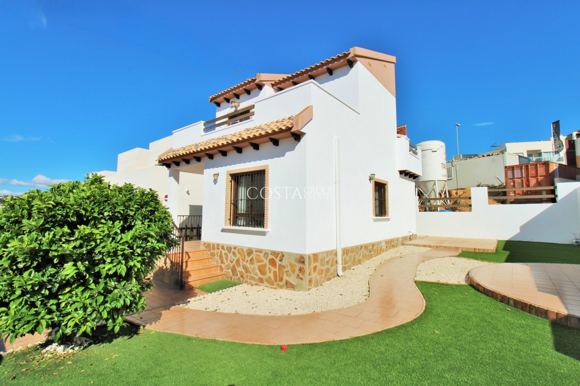 Revente - Villa -
Villamartín - PAU 8