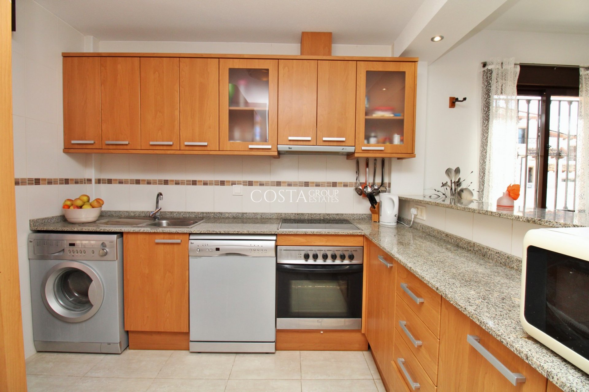 Revente - Villa -
Villamartín - PAU 8