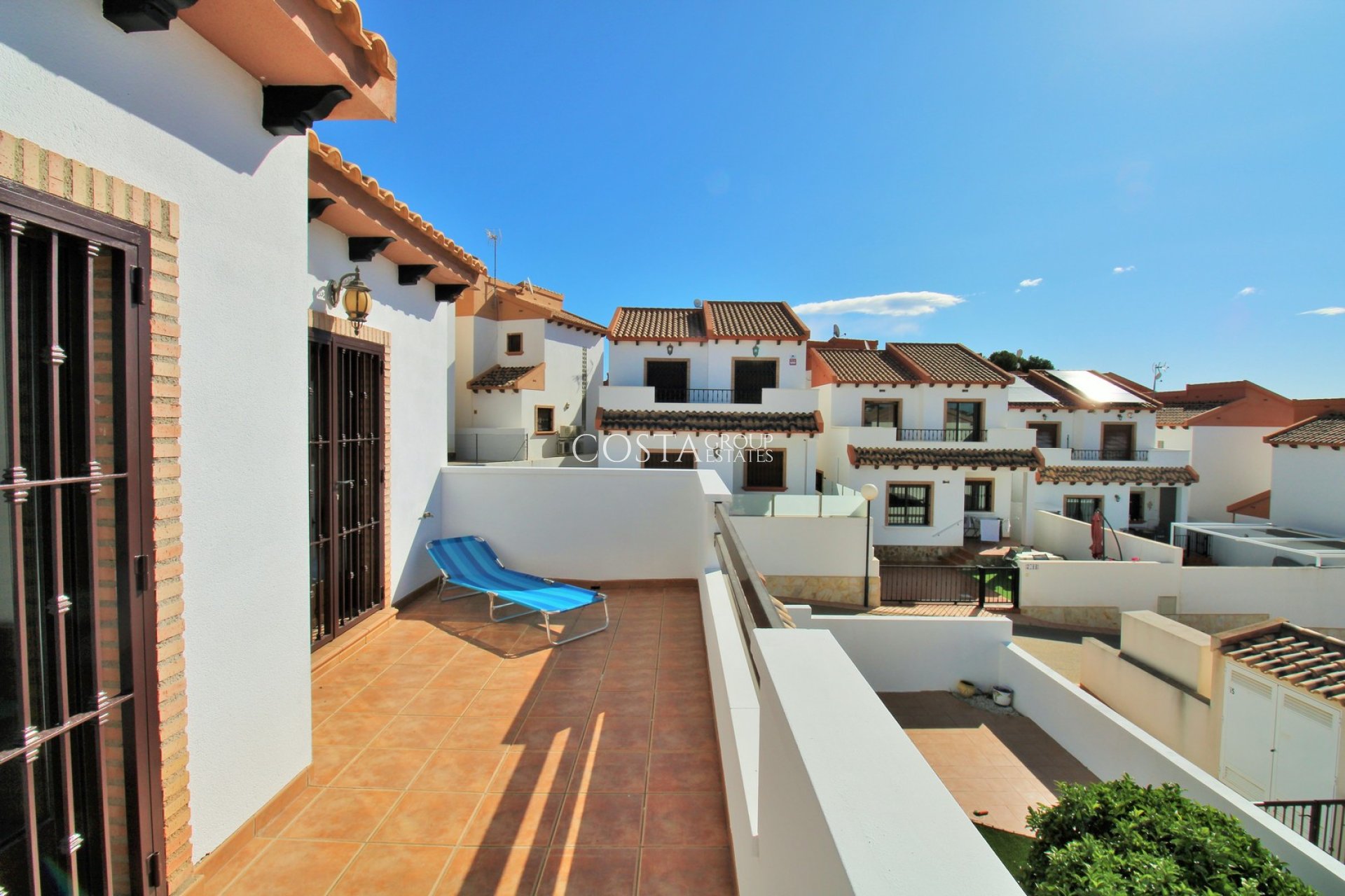 Revente - Villa -
Villamartín - PAU 8