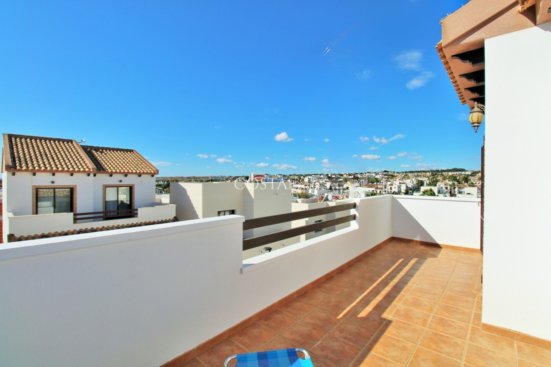Revente - Villa -
Villamartín - PAU 8