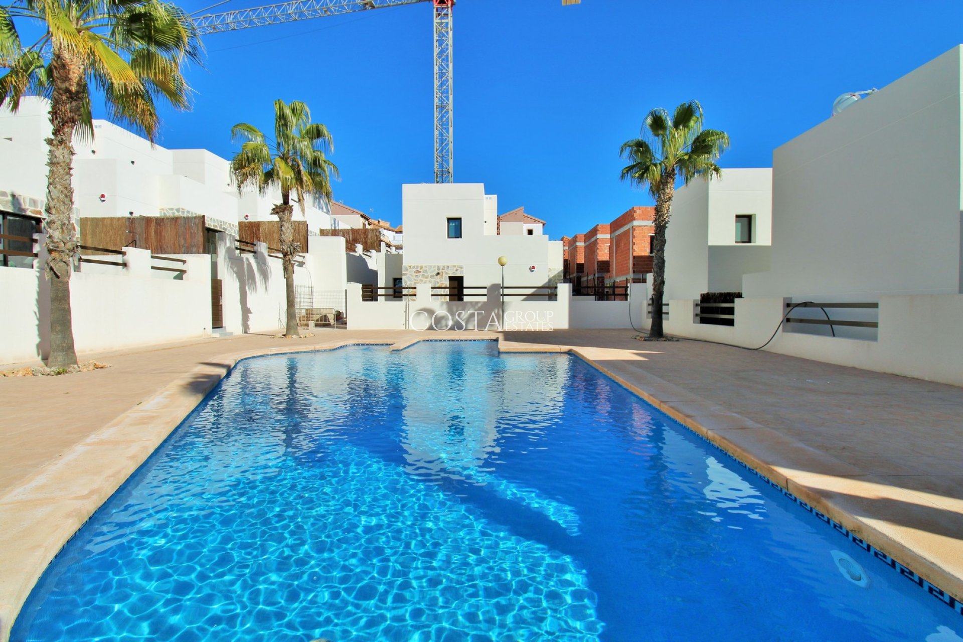 Revente - Villa -
Villamartín - PAU 8