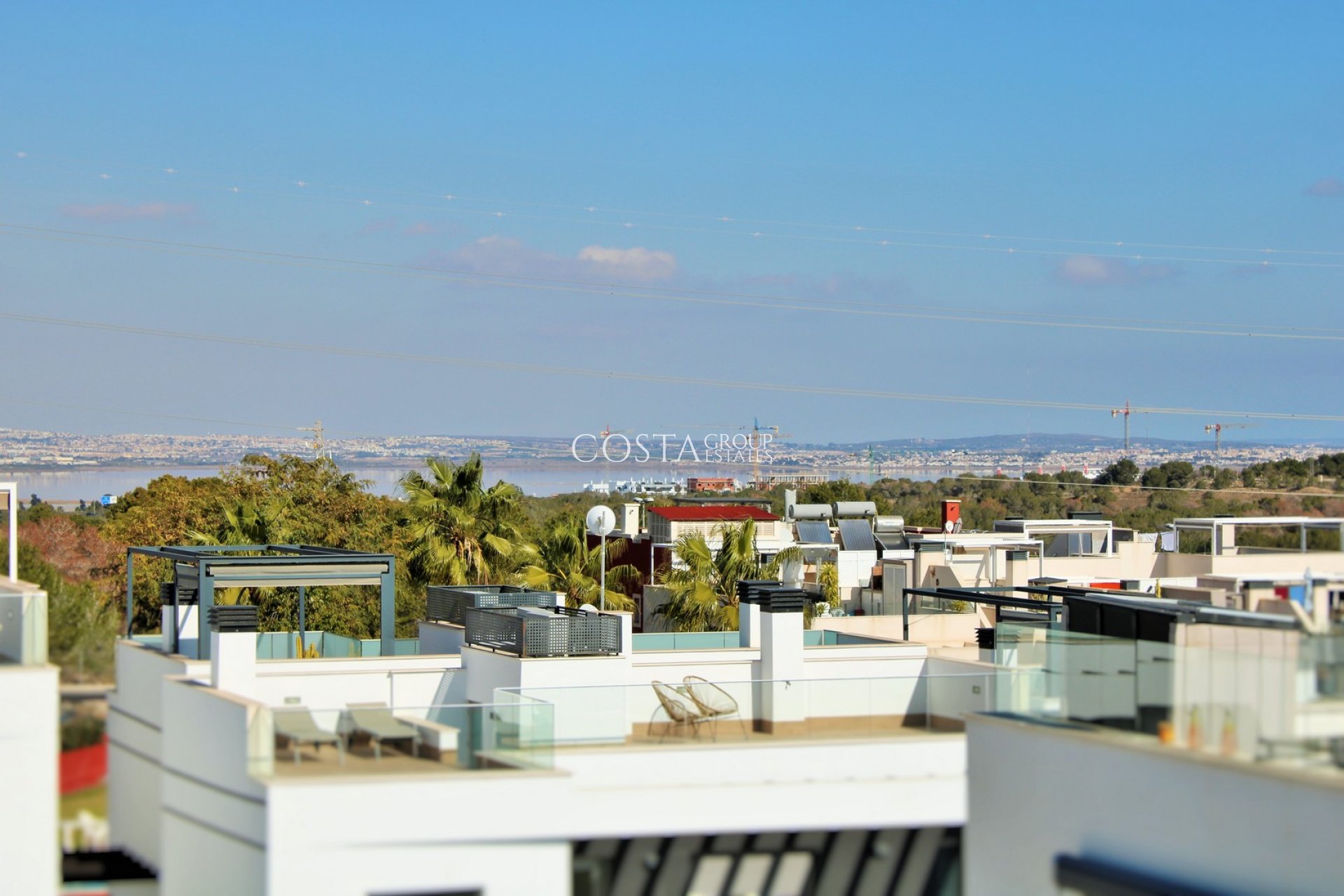 Revente - Villa -
Villamartín