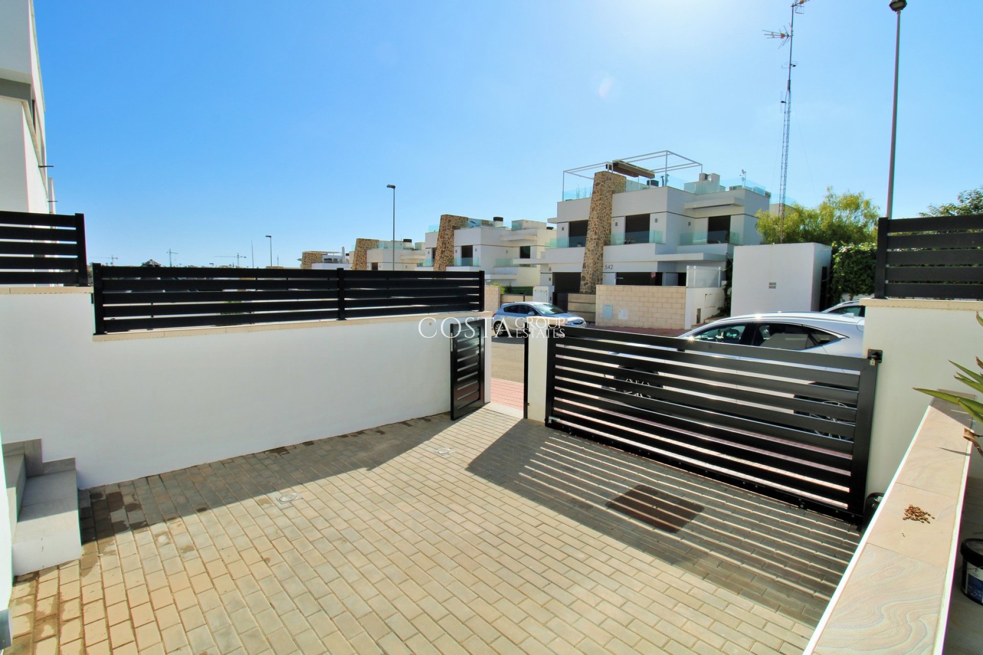 Revente - Villa -
Villamartín