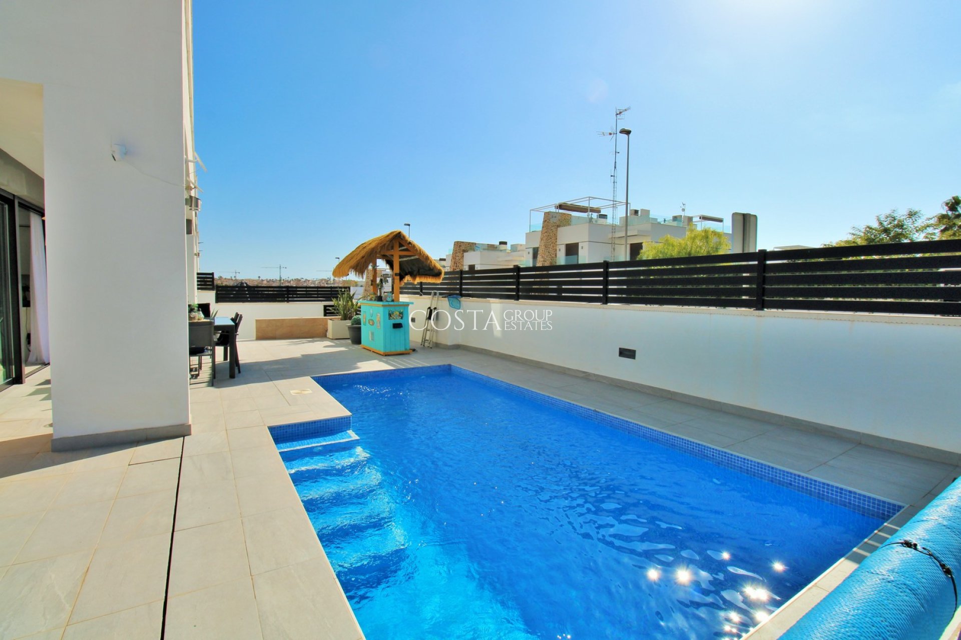 Revente - Villa -
Villamartín