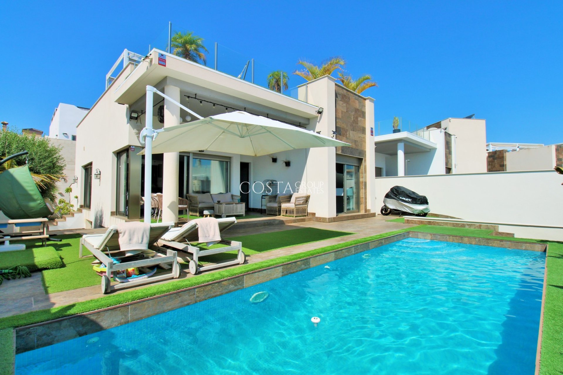 Revente - Villa -
Villamartín