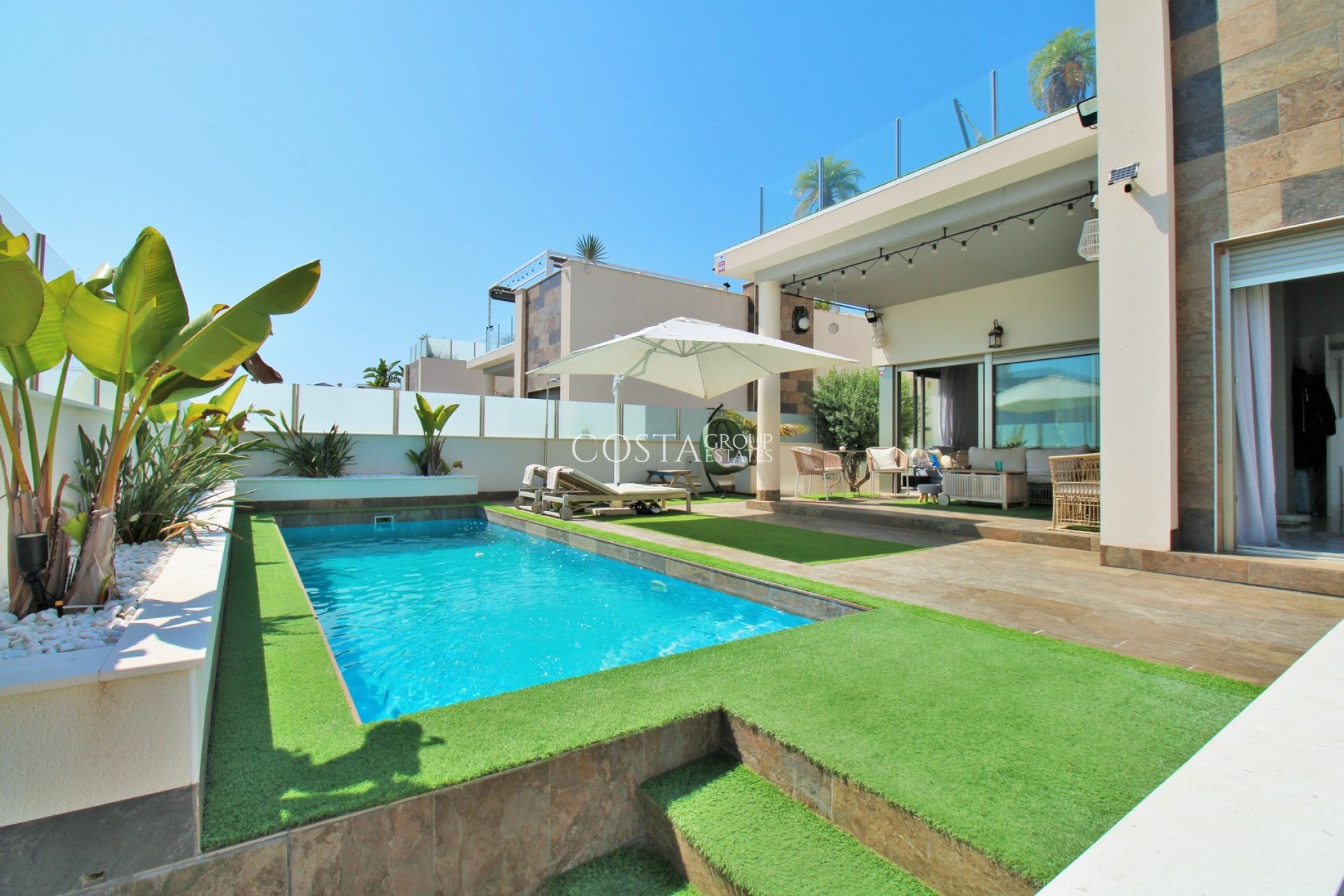 Revente - Villa -
Villamartín