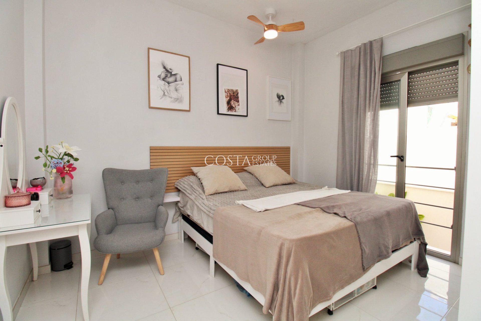 Revente - Villa -
Villamartín
