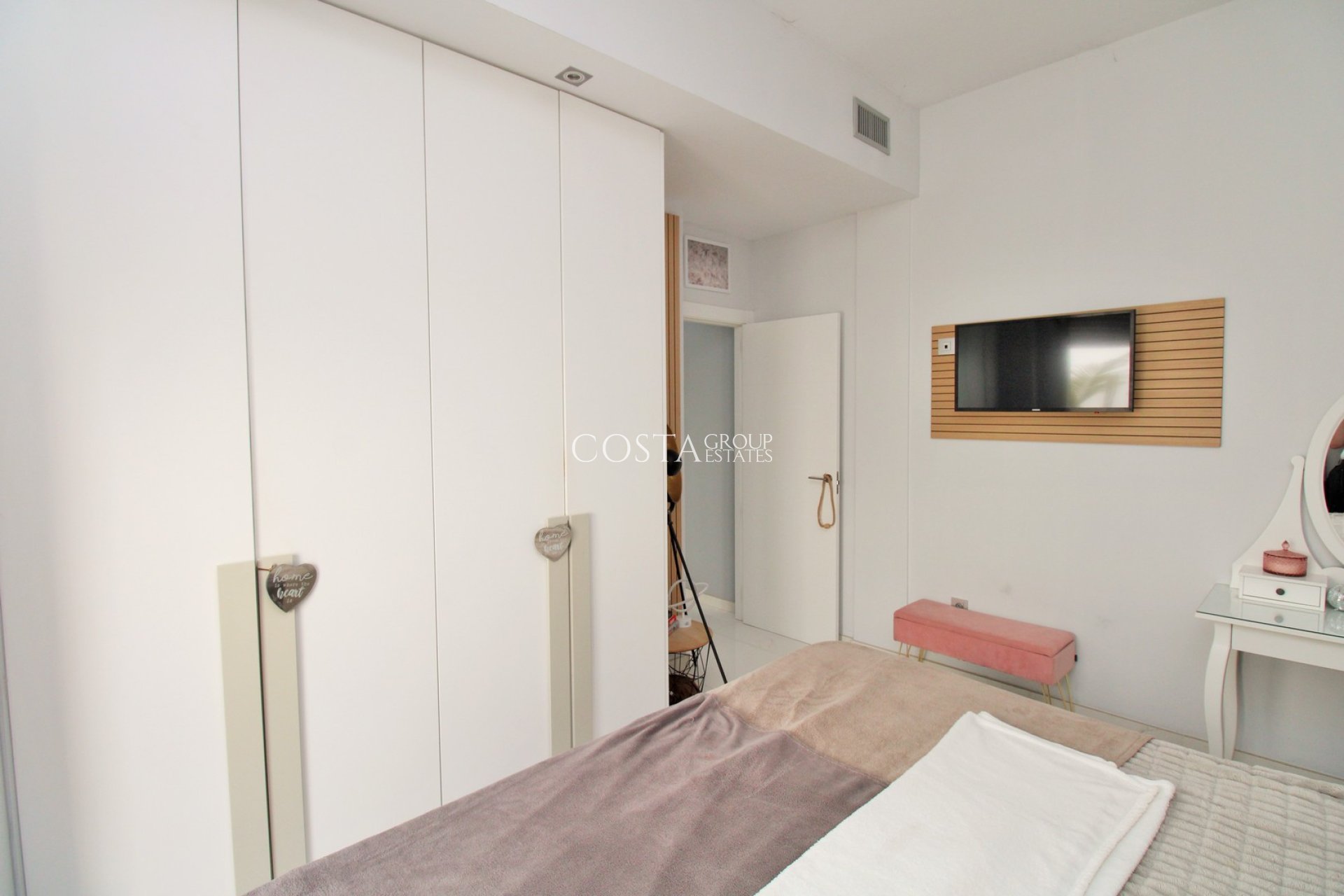 Revente - Villa -
Villamartín