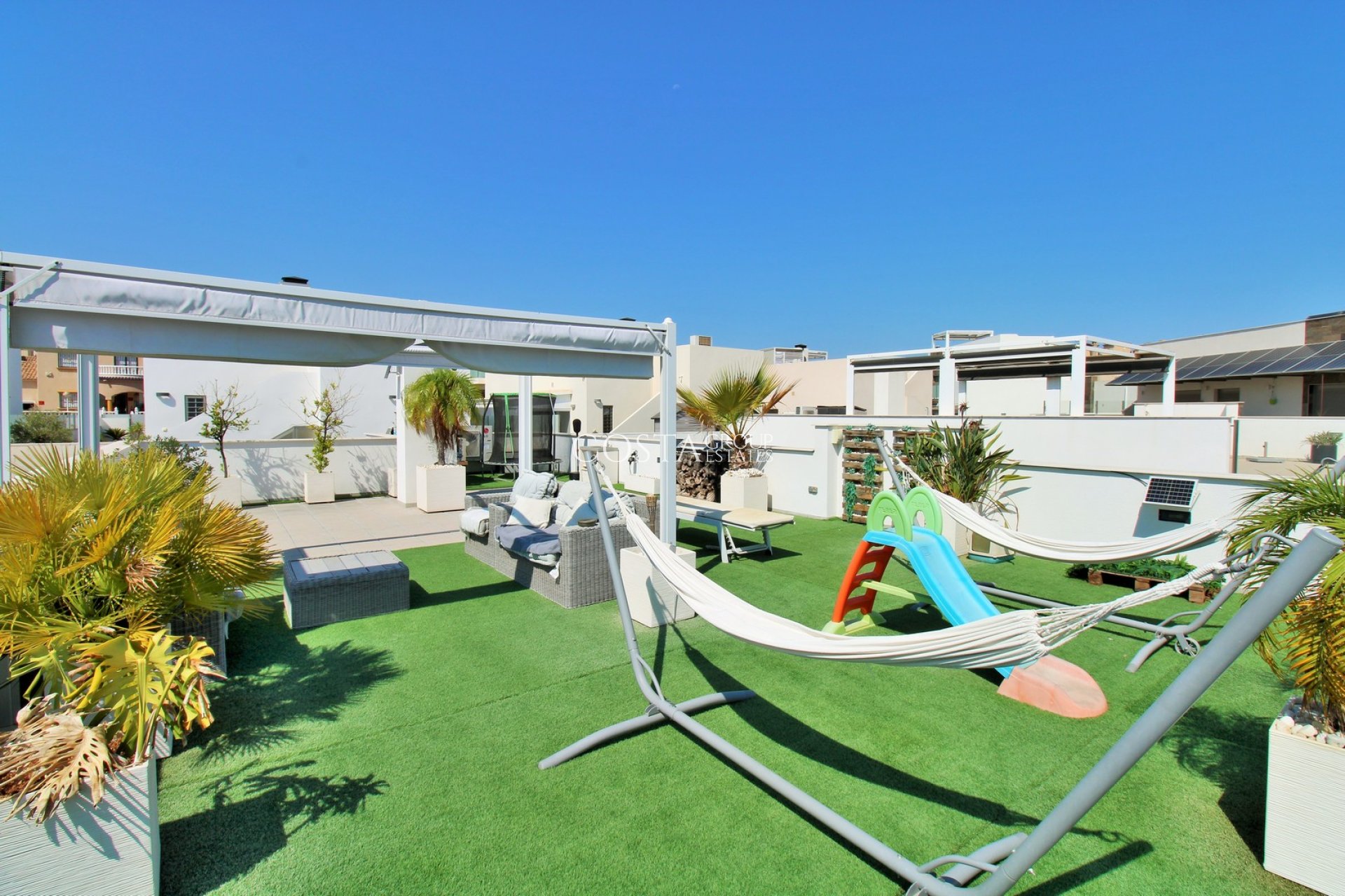 Revente - Villa -
Villamartín