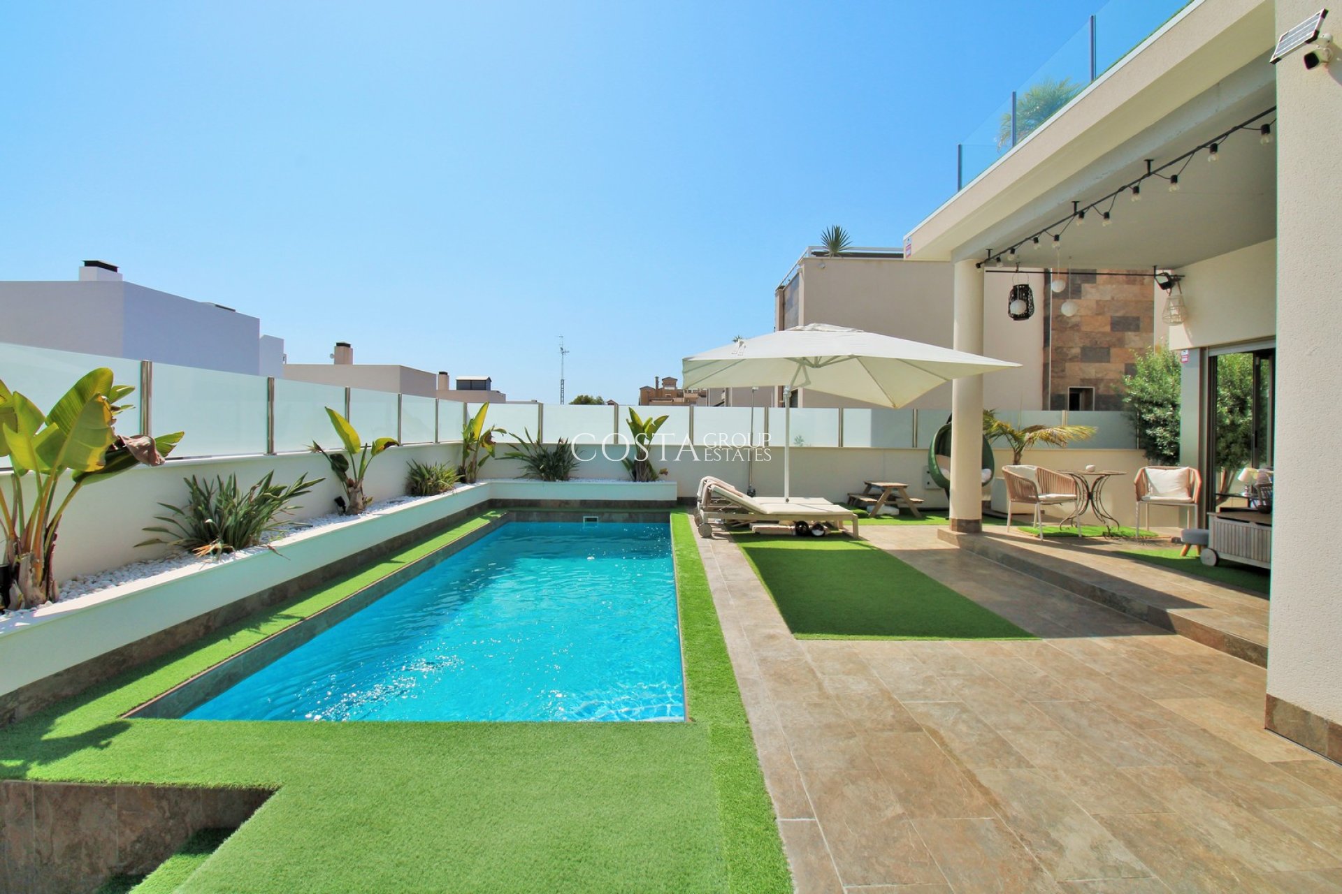 Revente - Villa -
Villamartín