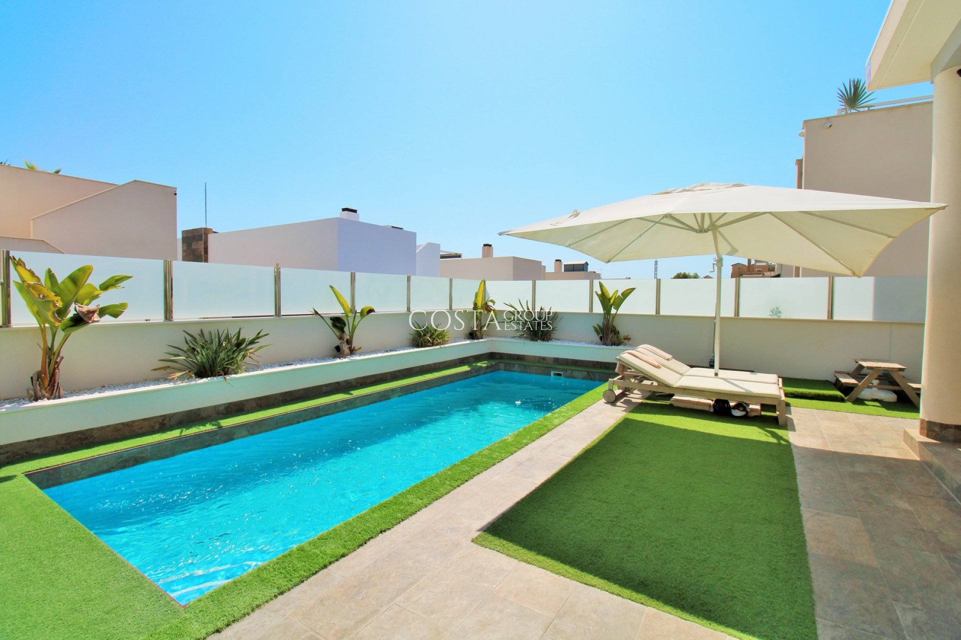 Revente - Villa -
Villamartín