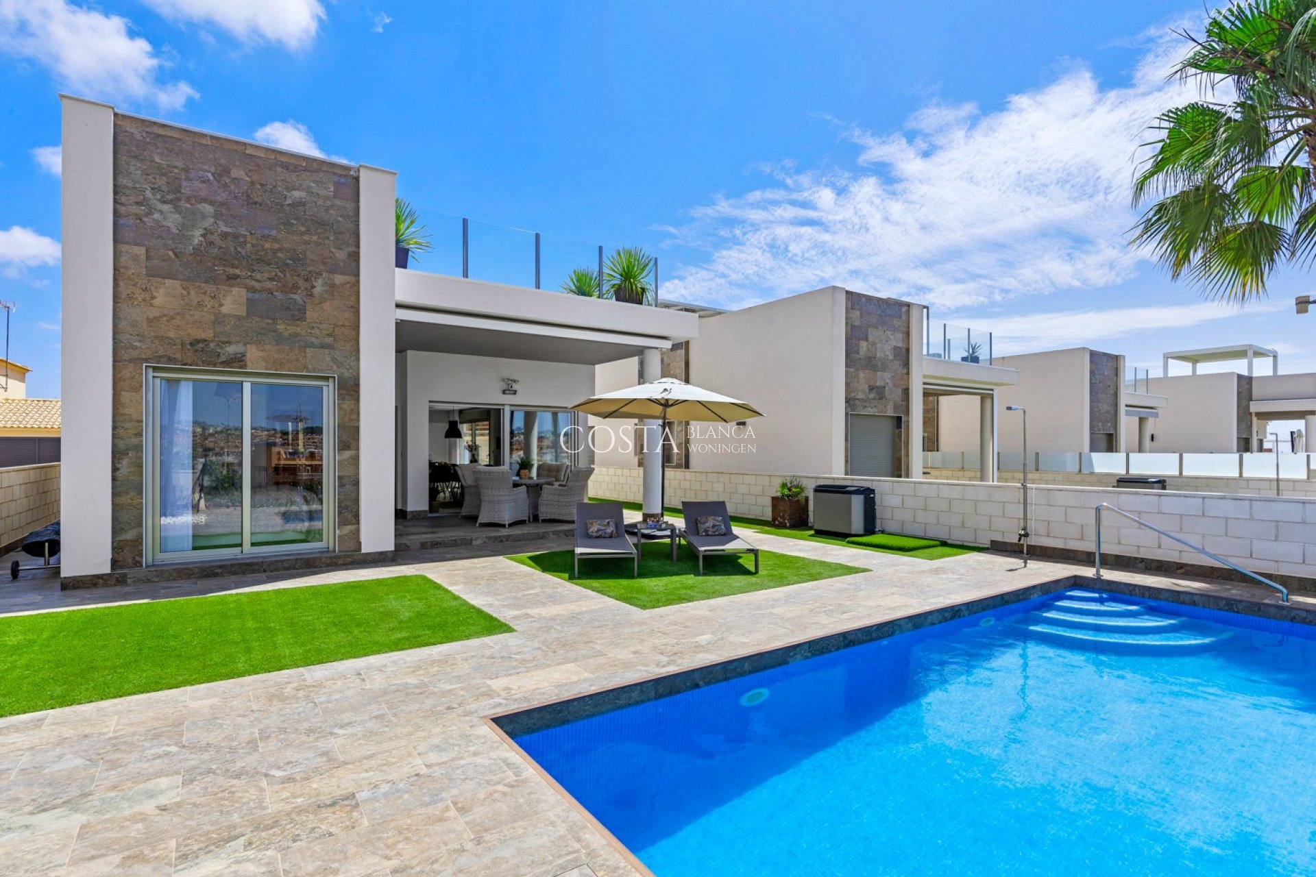 Revente - Villa -
Villamartín